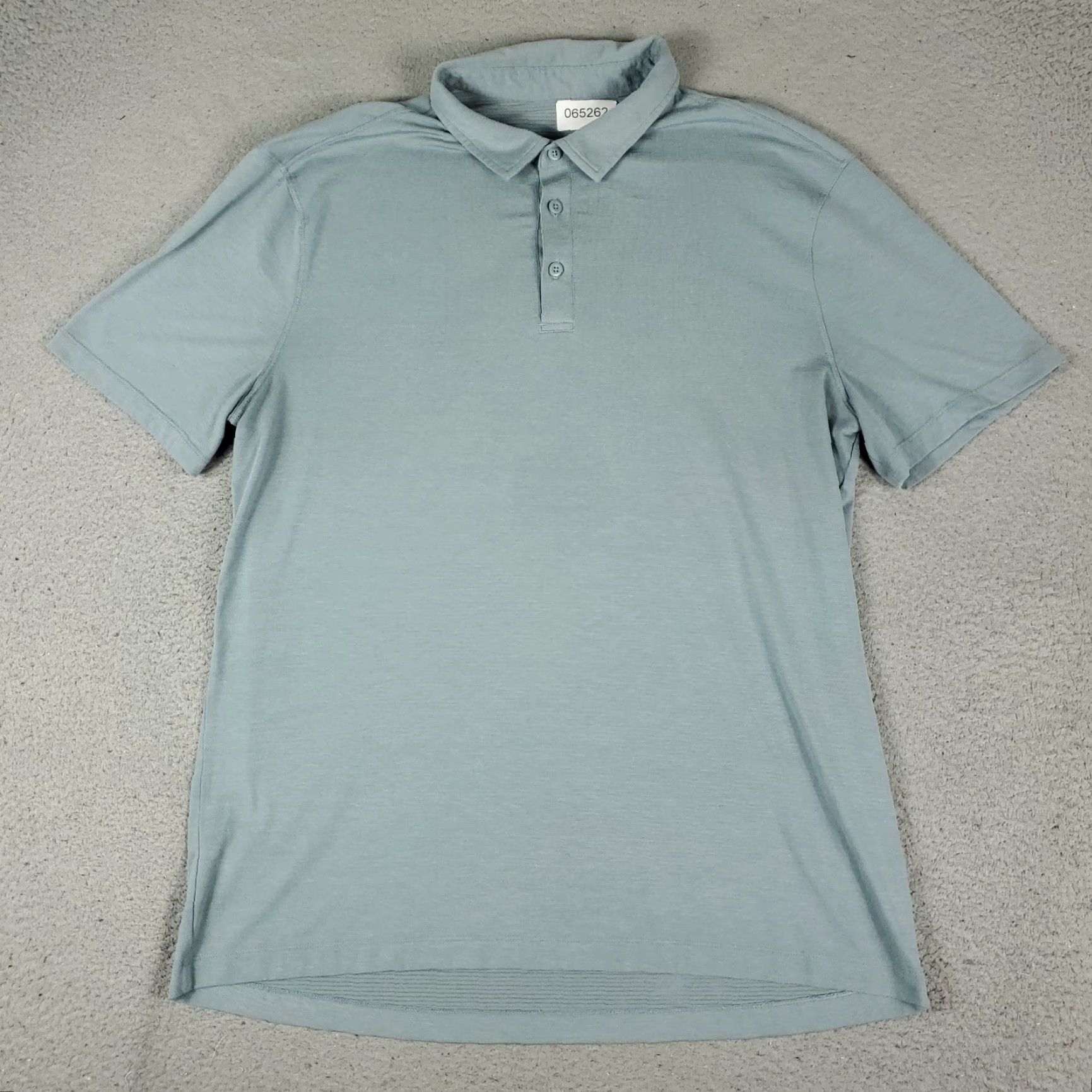 Lululemon Lululemon Shirt Mens Large Blue Polo Golf Short Sleeve Size US L / EU 52-54 / 3 - 2 Thumbnail