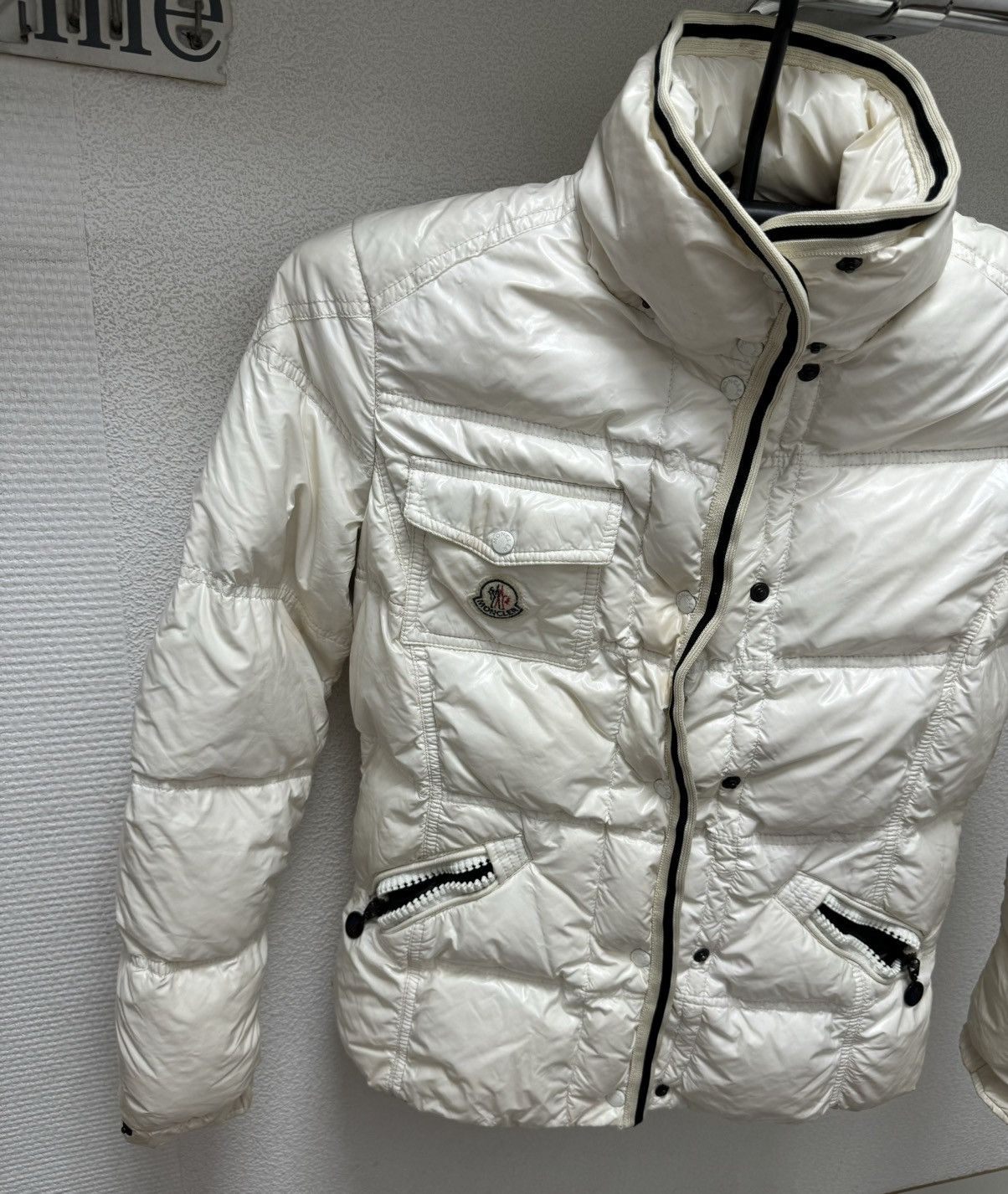 Moncler Moncler women puffer jacket 2 size S-M Size S / US 4 / IT 40 - 2 Thumbnail