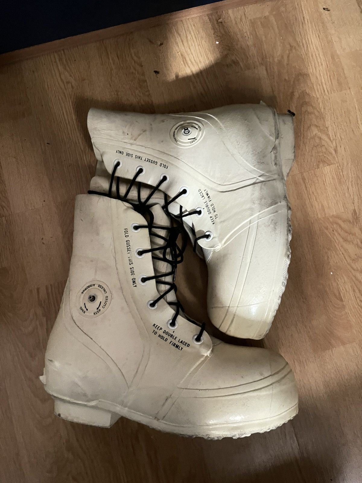 Other bunny boots Size US 10.5 / EU 43-44 - 4 Thumbnail