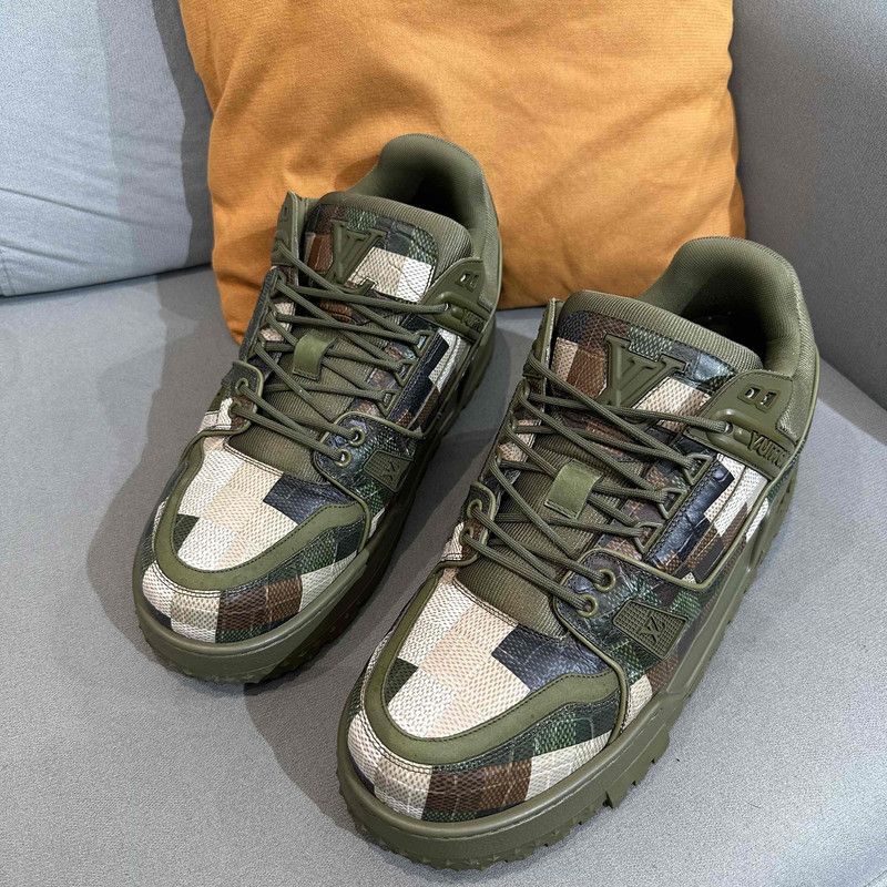 Louis Vuitton Louis Vuitton Trainer Maxi Green Low-Top Sneakers 0079 Size US 9.5 / EU 42-43 - 1 Thumbnail