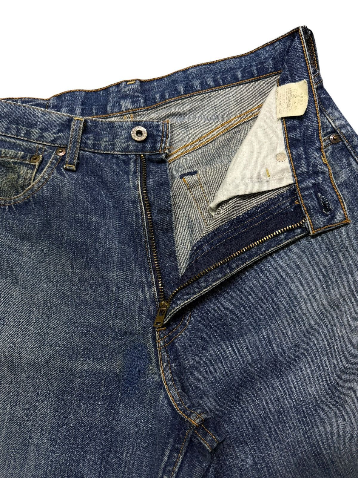 Levi's Vintage Levi’s 504 Made in Japan “Wide Straight Denim Jeans Size US 31 - 9 Thumbnail