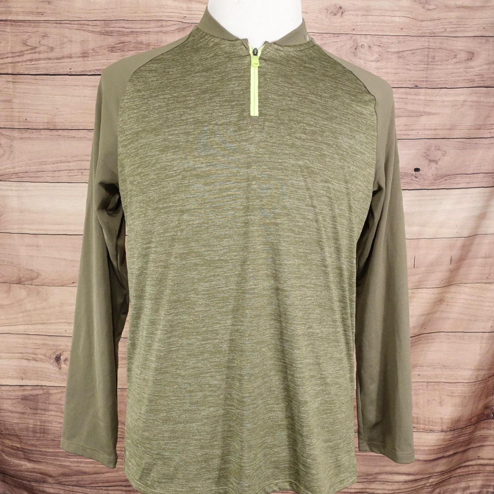 Under Armour Under Armour Pullover Mens M Green 1/4 Zip Long Sleeve Lightweight Athletic Shirt Size US M / EU 48-50 / 2 - 3 Thumbnail