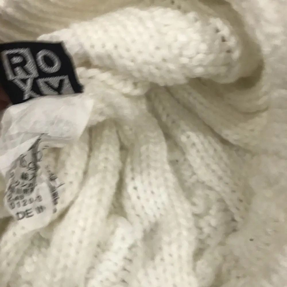 Japanese Brand × Vintage Roxy Small Logo Knit Beanie Hat Size ONE SIZE - 6 Thumbnail