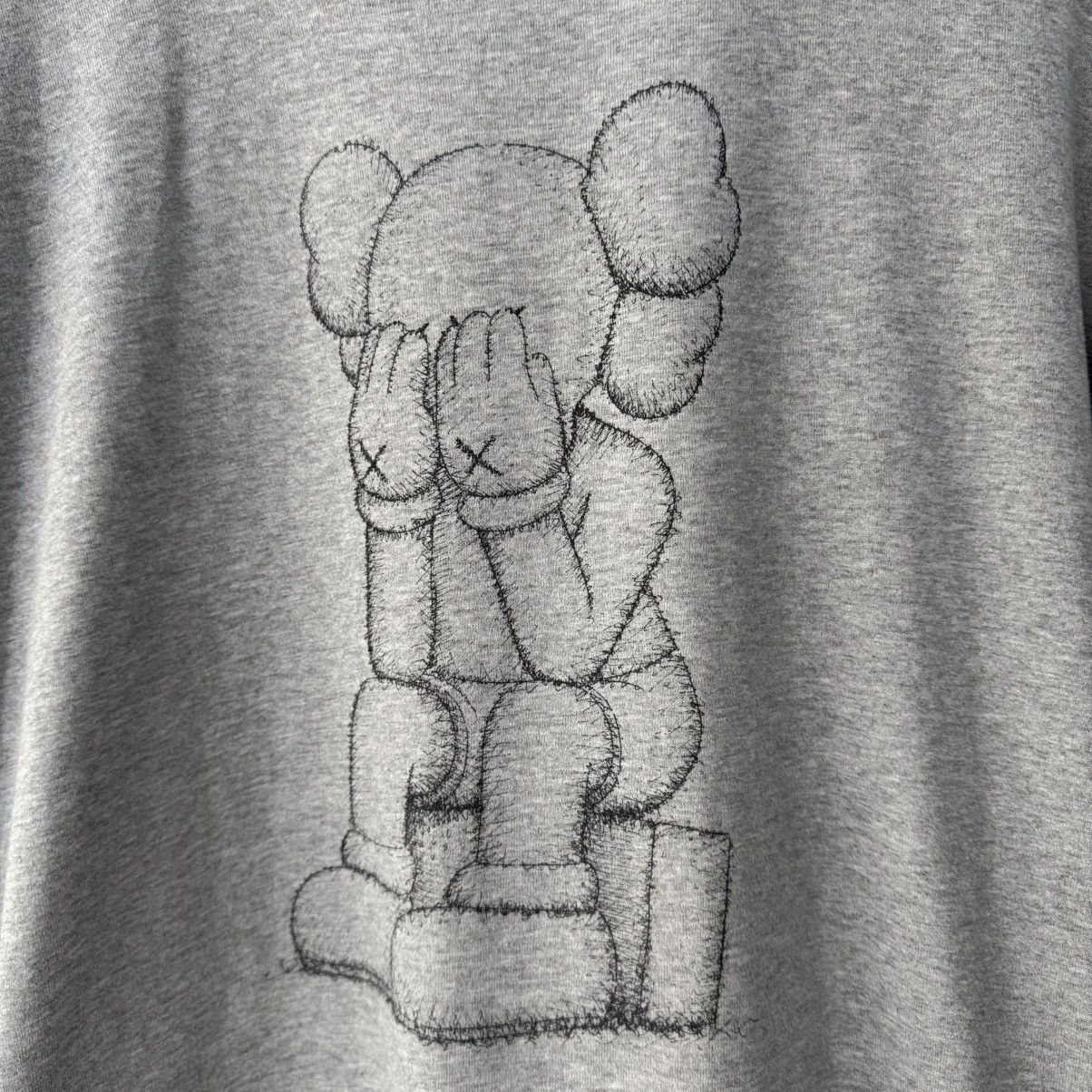Kaws × Medicom Toy × Original Fake Original Fake Kaws Tee Size US XL / EU 56 / 4 - 3 Thumbnail