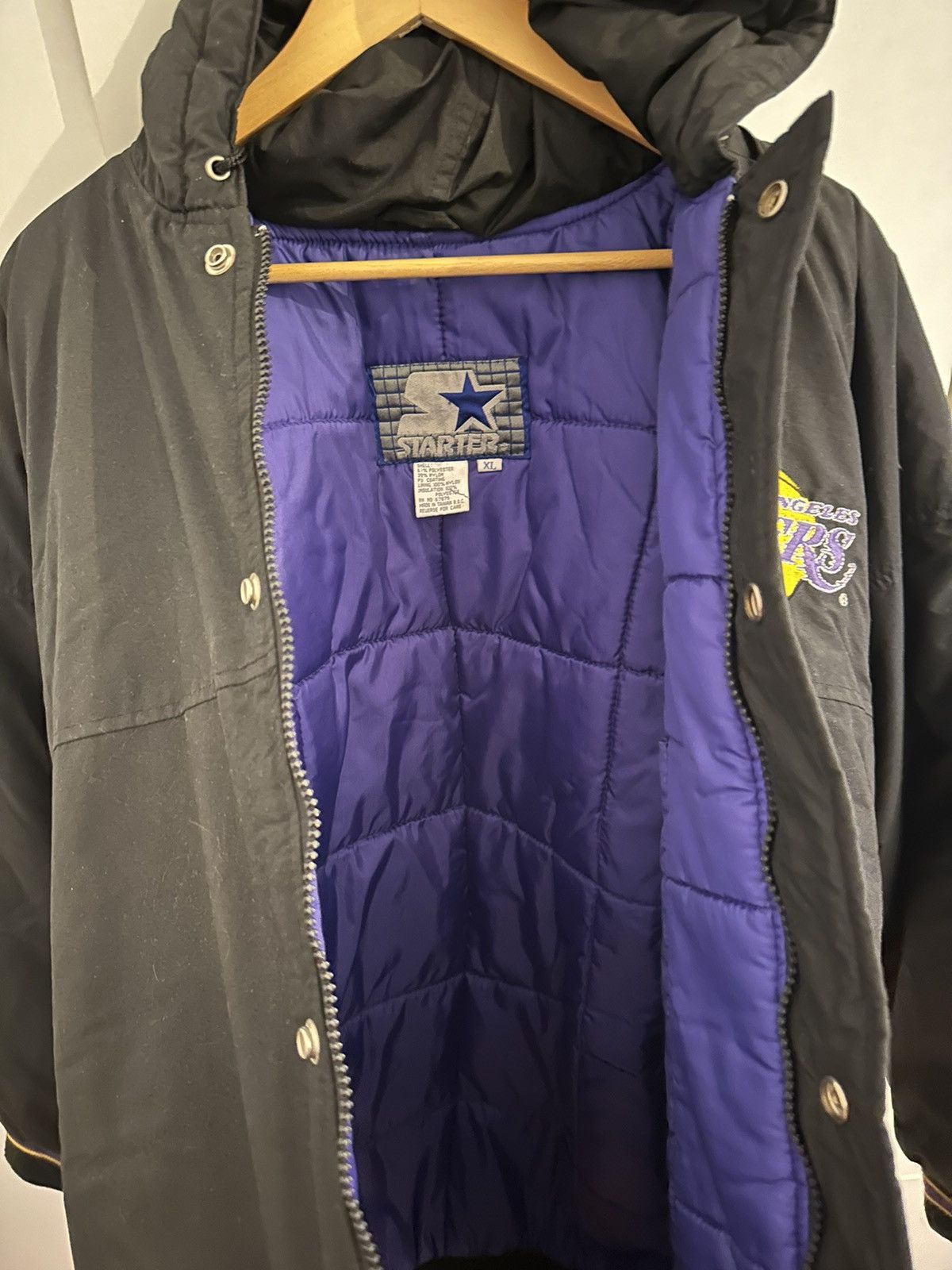 Starter Starter Jacket Los Angeles Lakers Size XL Vintage 90s Size US XL / EU 56 / 4 - 8 Thumbnail