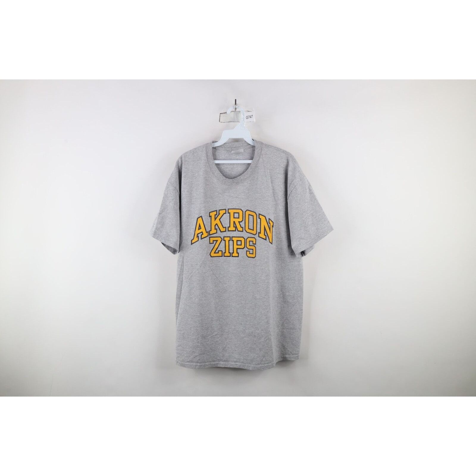 Vintage Vintage 90s Mens Large Spell Out University of Akron T-Shirt Size US L / EU 52-54 / 3 - 1 Thumbnail