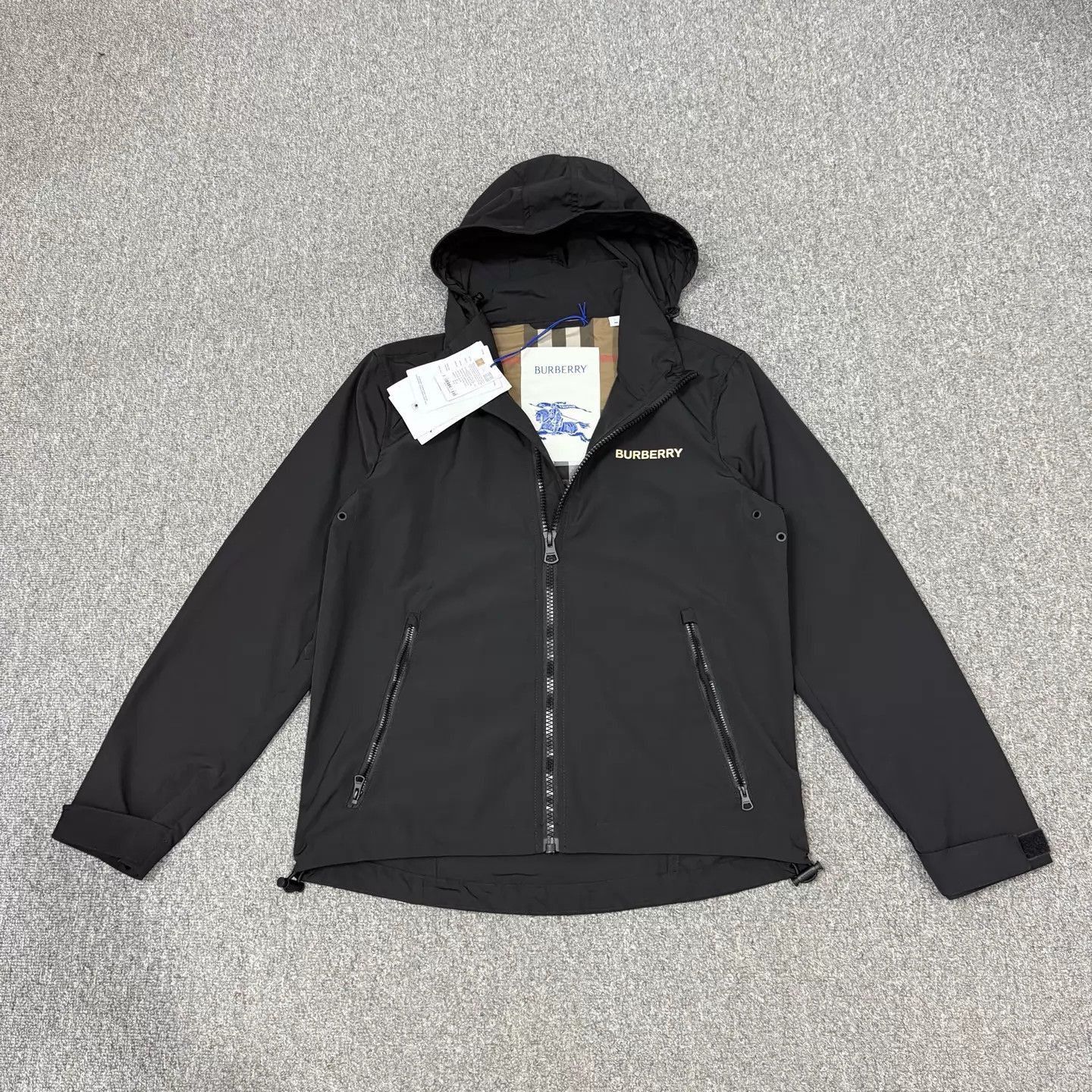 Burberry Black Hooded Light Jacket Size S Size US S / EU 44-46 / 1 - 1 Thumbnail