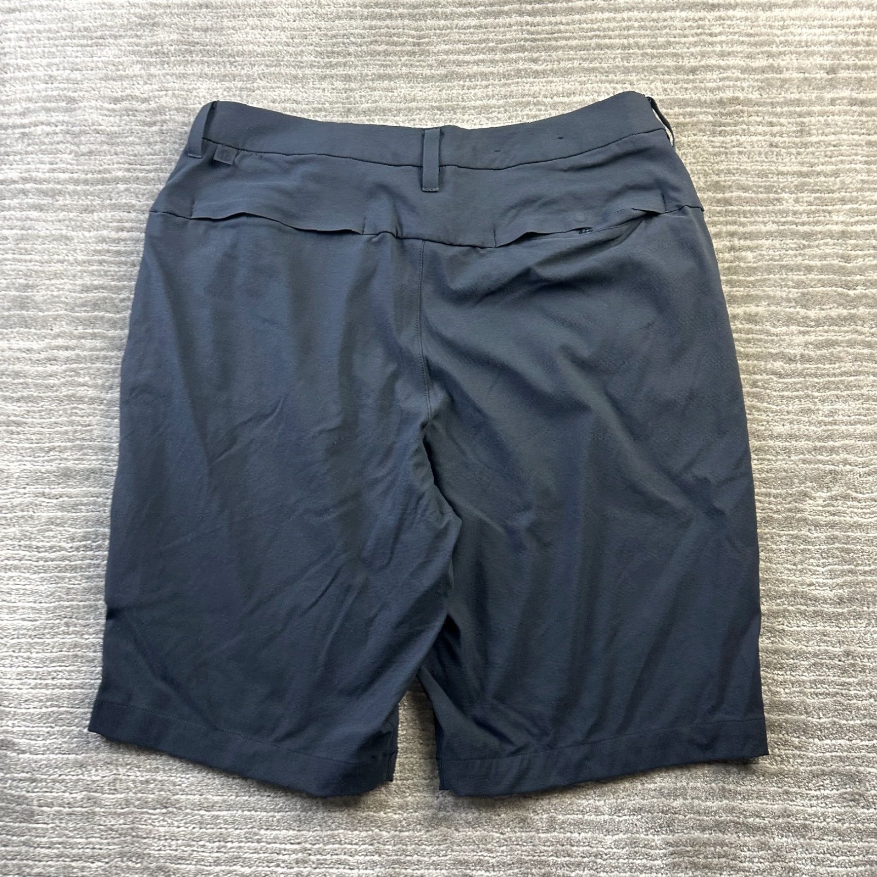 Lululemon Lululemon Shorts Mens 31 Blue ABC Commission Golf 10" Chino Regular Belt Loops Pockets Nylon Spandex Front Flat Button Logo Size US 31 - 2 Thumbnail