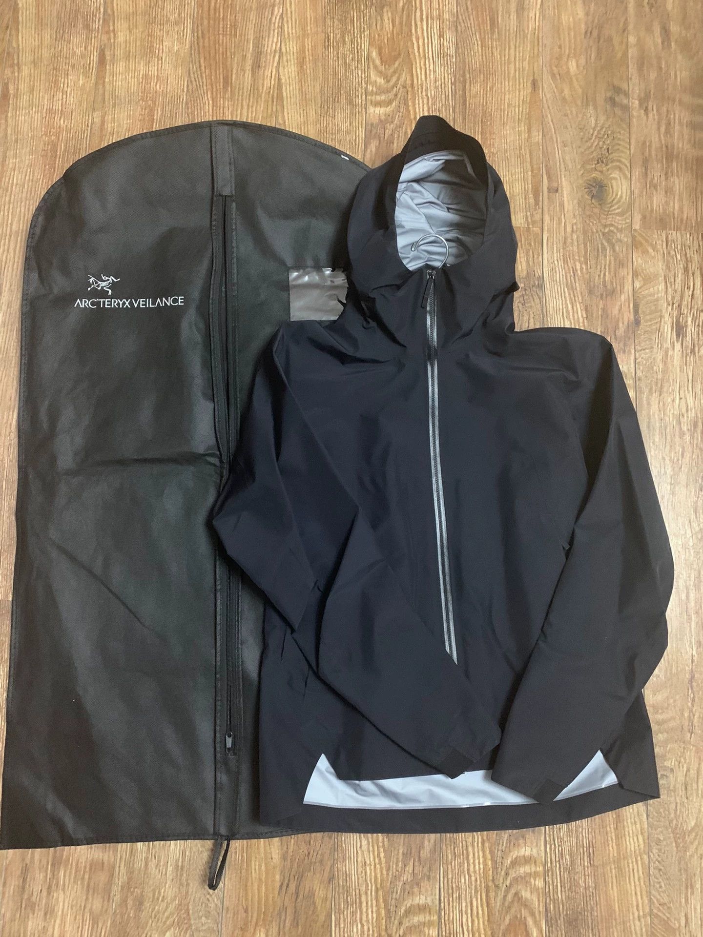 Arc'teryx Arc'teryx Veilance Arris Hooded Jacket Men's Black Size L Size US L / EU 52-54 / 3 - 1 Thumbnail