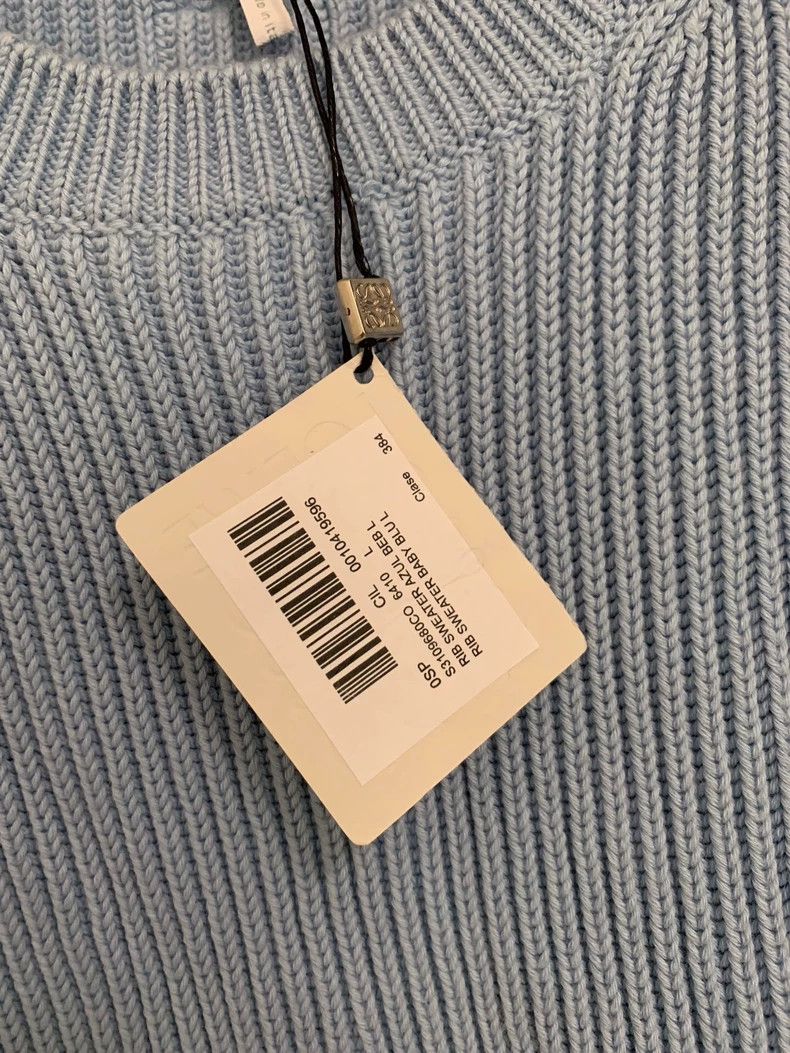 Loewe LOEWE A thick, fluffy sweater Size L / US 10 / IT 46 - 6 Thumbnail