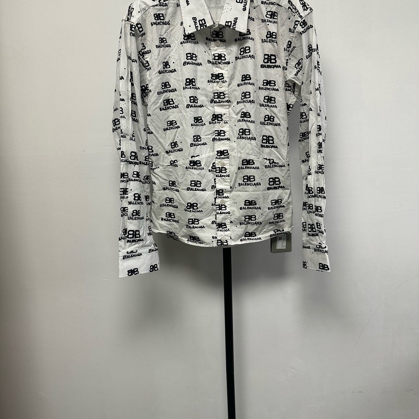 Balenciaga Balenciaga All-Over Logo Print Button Up Shirt Size 38 Size S / US 4 / IT 40 - 1 Thumbnail