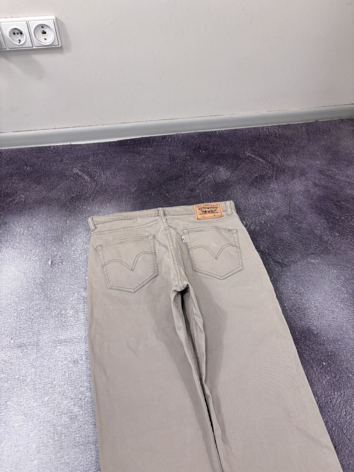 Levi's Vintage Levi’s 752 White Tab Men’s Beige/Grey Pants Jeans Size US 34 / EU 50 - 4 Thumbnail