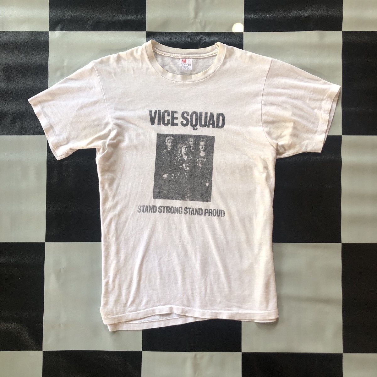 Band Tees × Hanes × Vintage Vintage English Punk Rock Band Vice Squad Tee Shirt Size US M / EU 48-50 / 2 - 1 Thumbnail