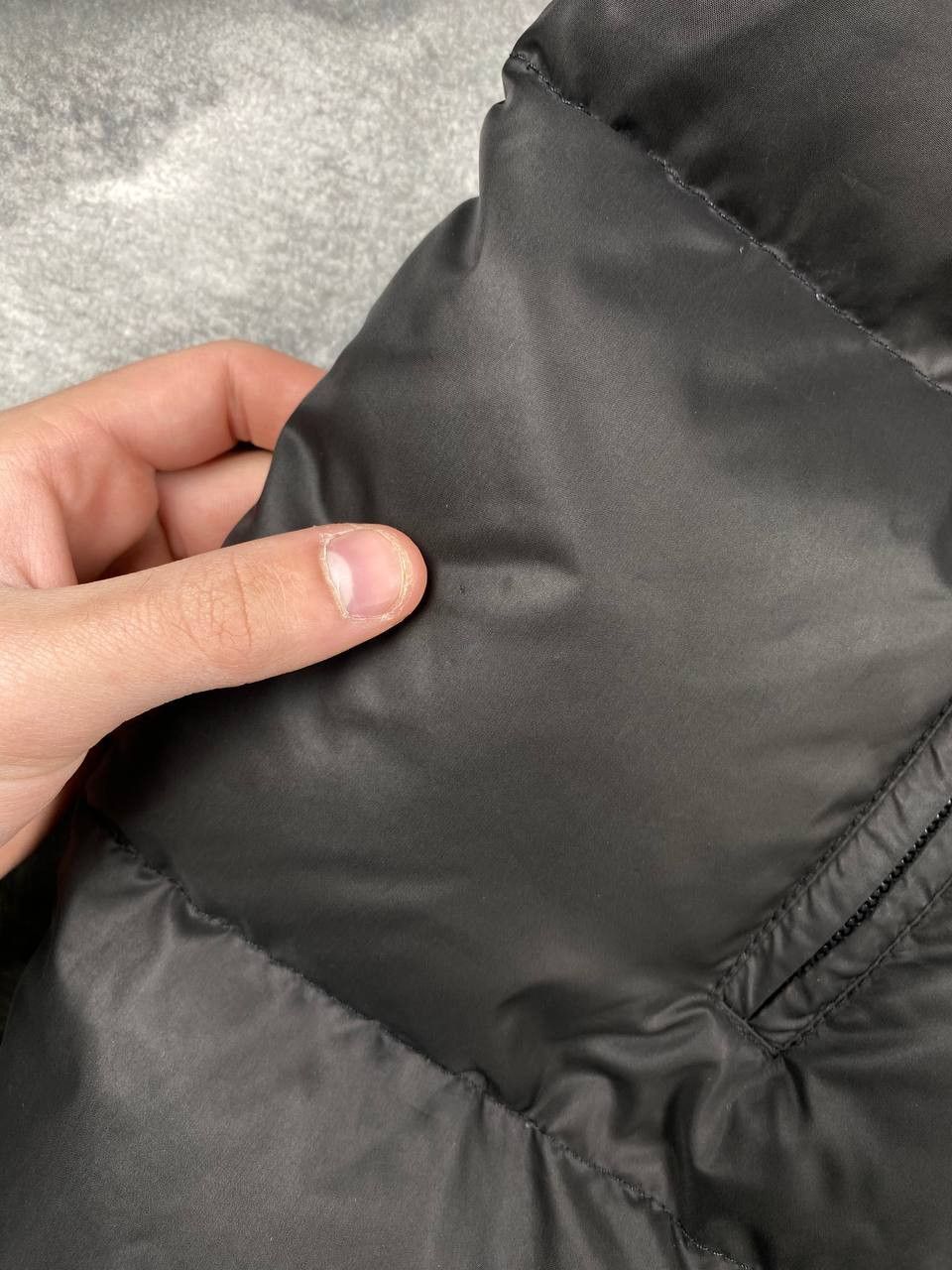 Moncler Vintage Moncler Maya Puffer Jacket Men Size 4 Black Size US XL / EU 56 / 4 - 10 Thumbnail