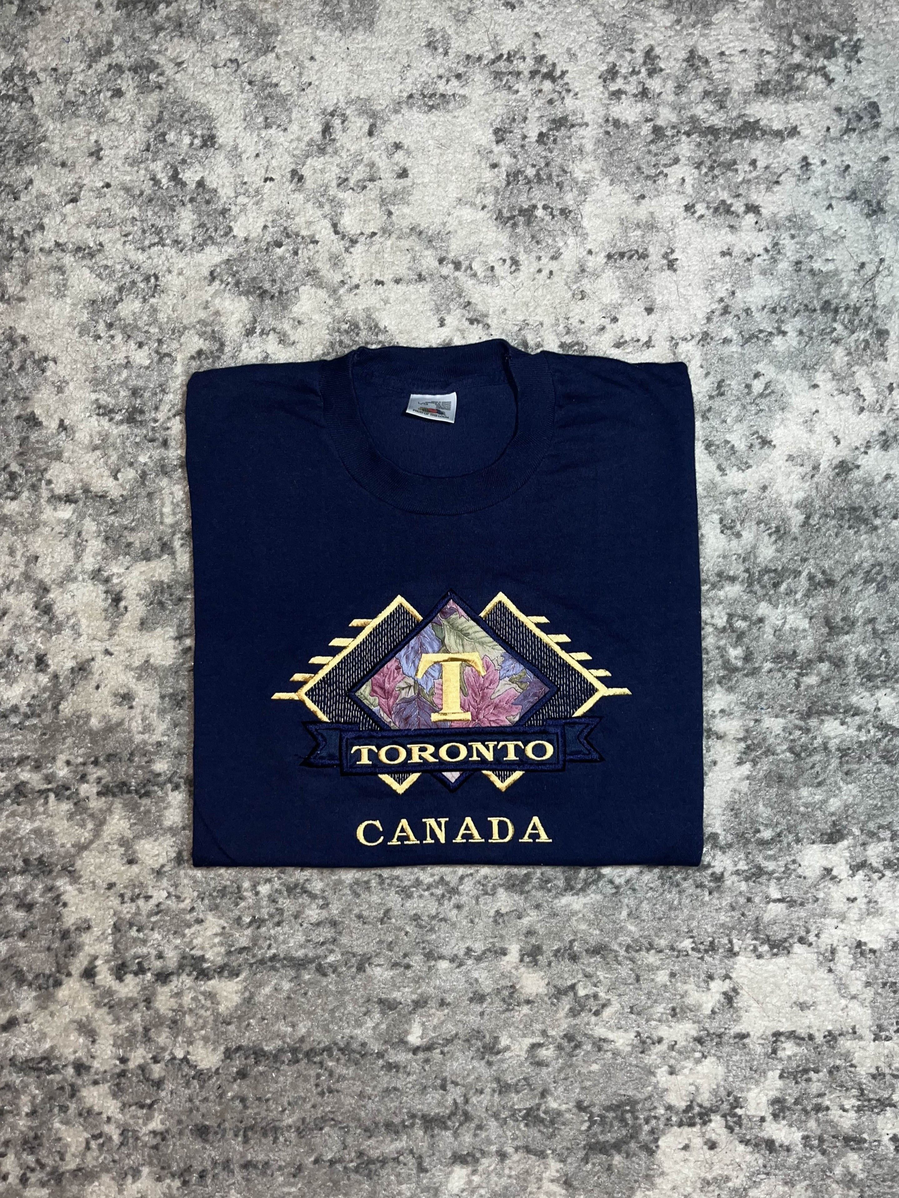 Vintage Vintage 90s Toronto Canada Embroidered Shirt Size US L / EU 52-54 / 3 - 1 Thumbnail