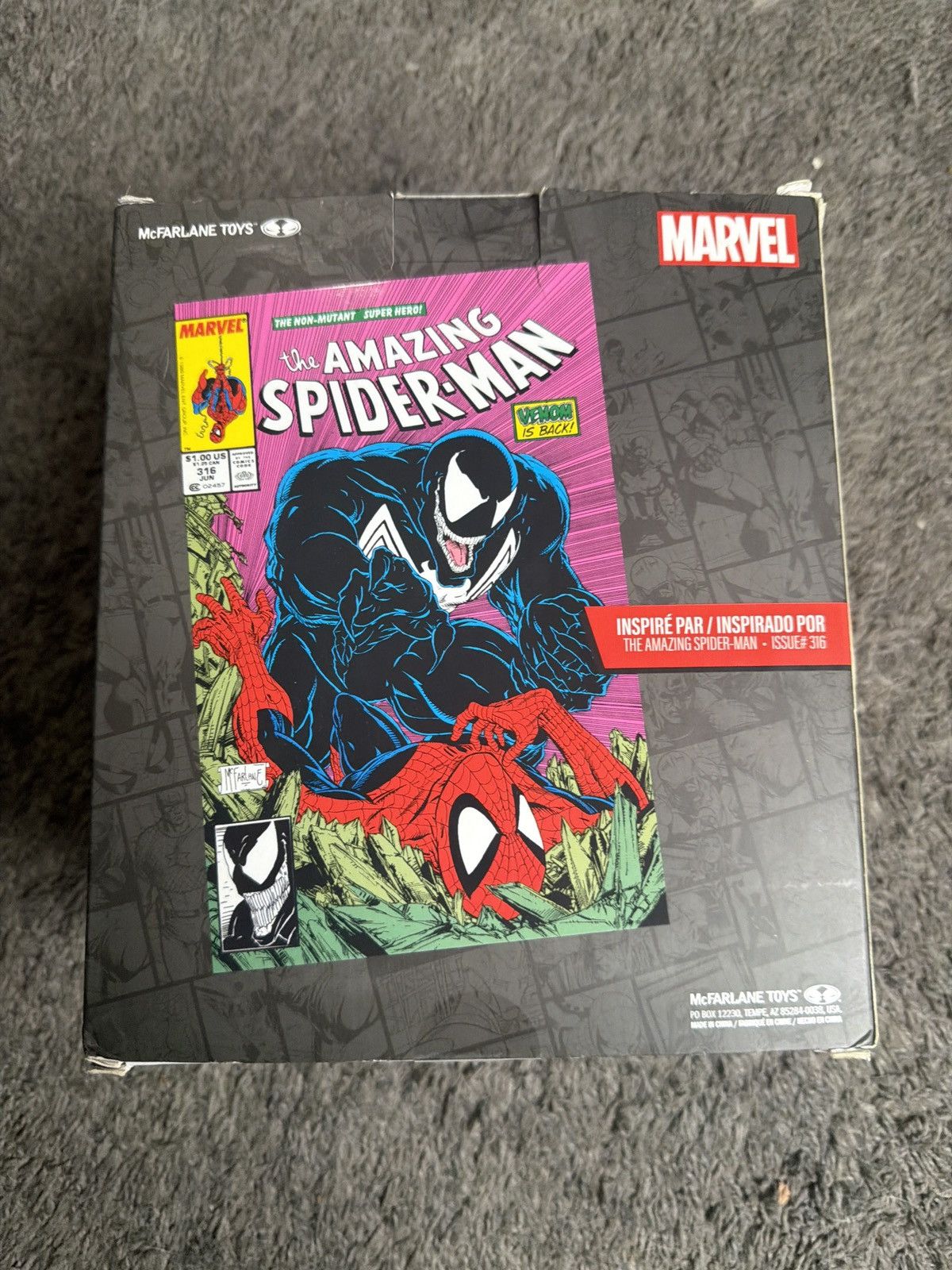 Marvel Comics 2024 McFarlane Toys Marvel Venom Gold Label Collection Size ONE SIZE - 4 Thumbnail