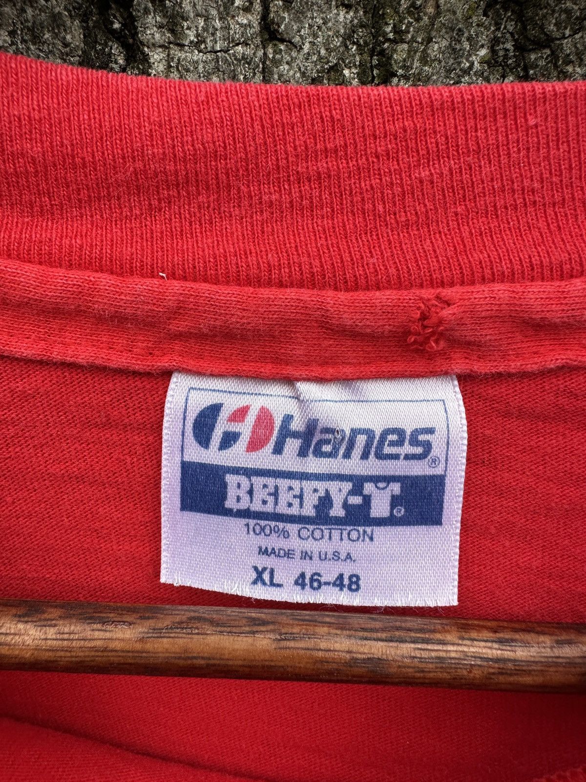 Hanes × Vintage Vintage Polska Single Stitch Red Hanes Graphic T Shirt Size US XL / EU 56 / 4 - 3 Thumbnail
