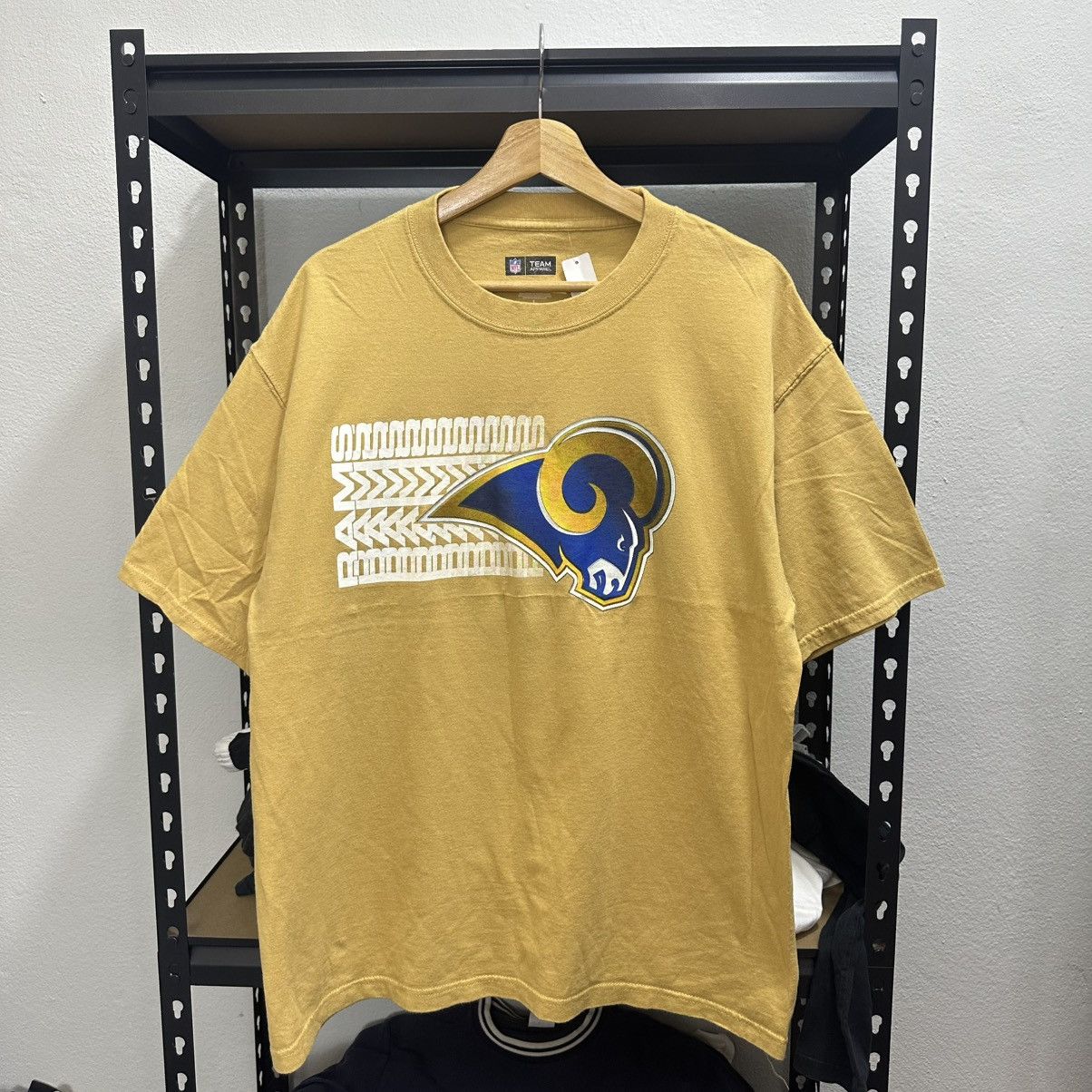 MLB × NFL × Vintage Rare NFL Bull Tee Size US L / EU 52-54 / 3 - 1 Thumbnail