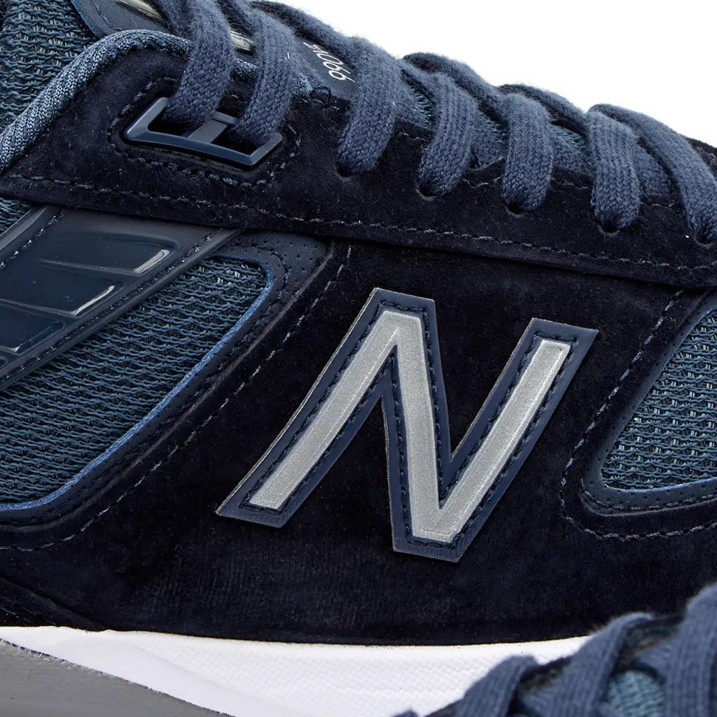 New Balance 990V5 MADE IN USA Men's US9.5 Size US 9.5 / EU 42-43 - 3 Thumbnail