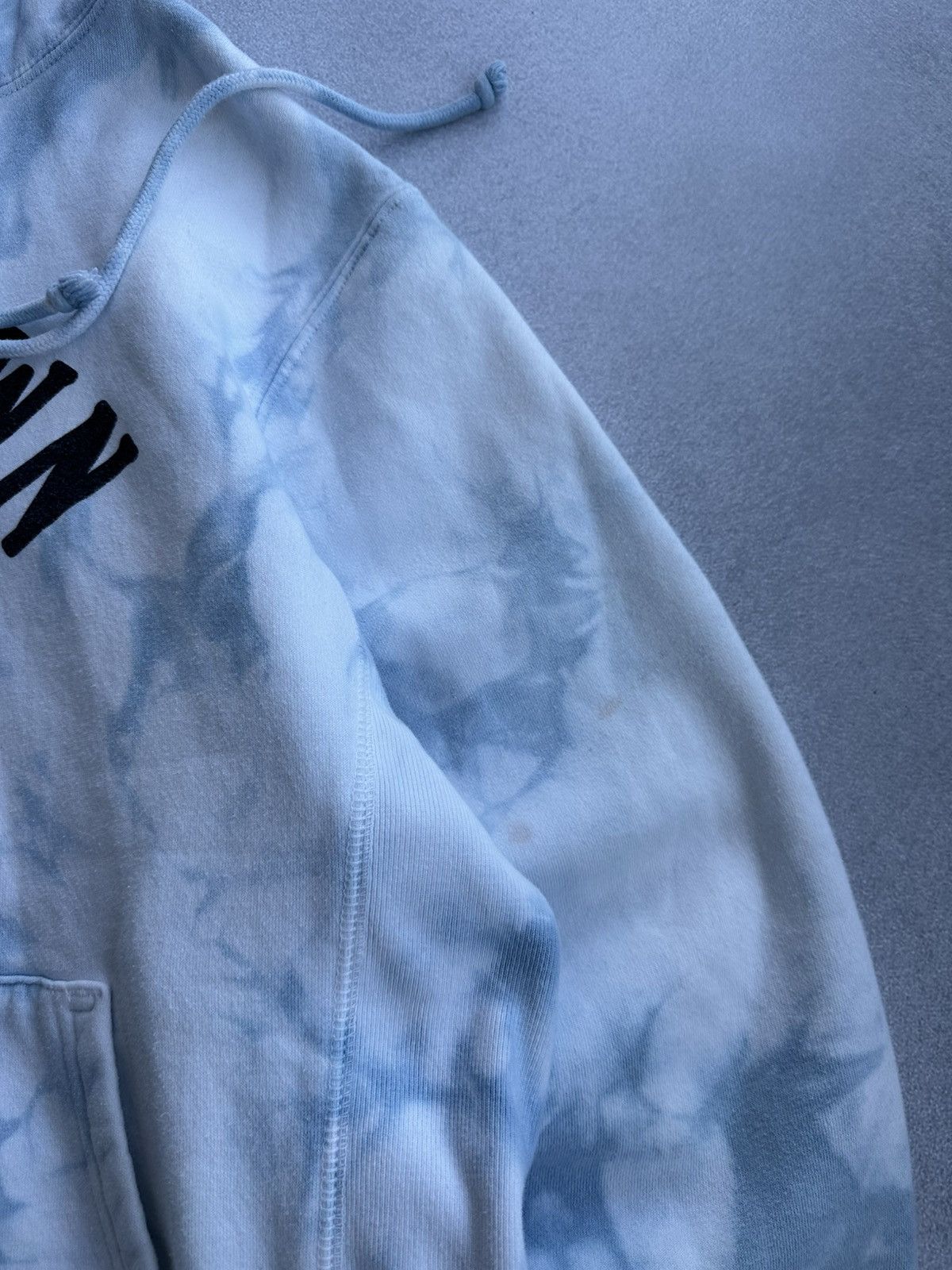 Vintage Vintage Chinatown Market Tie-Dye Skull Logo Hoodie Size US M / EU 48-50 / 2 - 5 Thumbnail