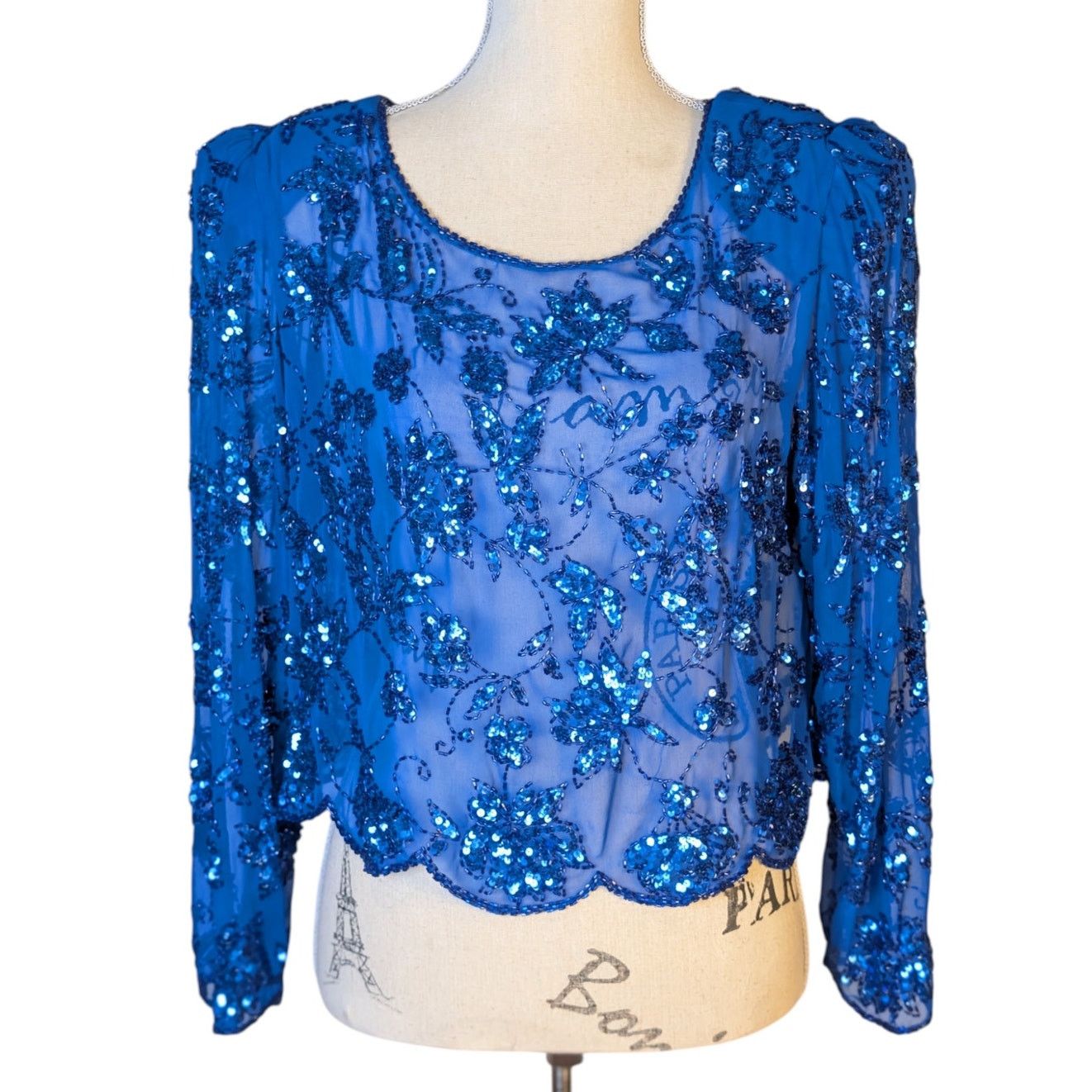 Vintage Vintage 80s Blue Sequin Beaded Silk Sheer Crop Top Floral Size S / US 4 / IT 40 - 1 Thumbnail