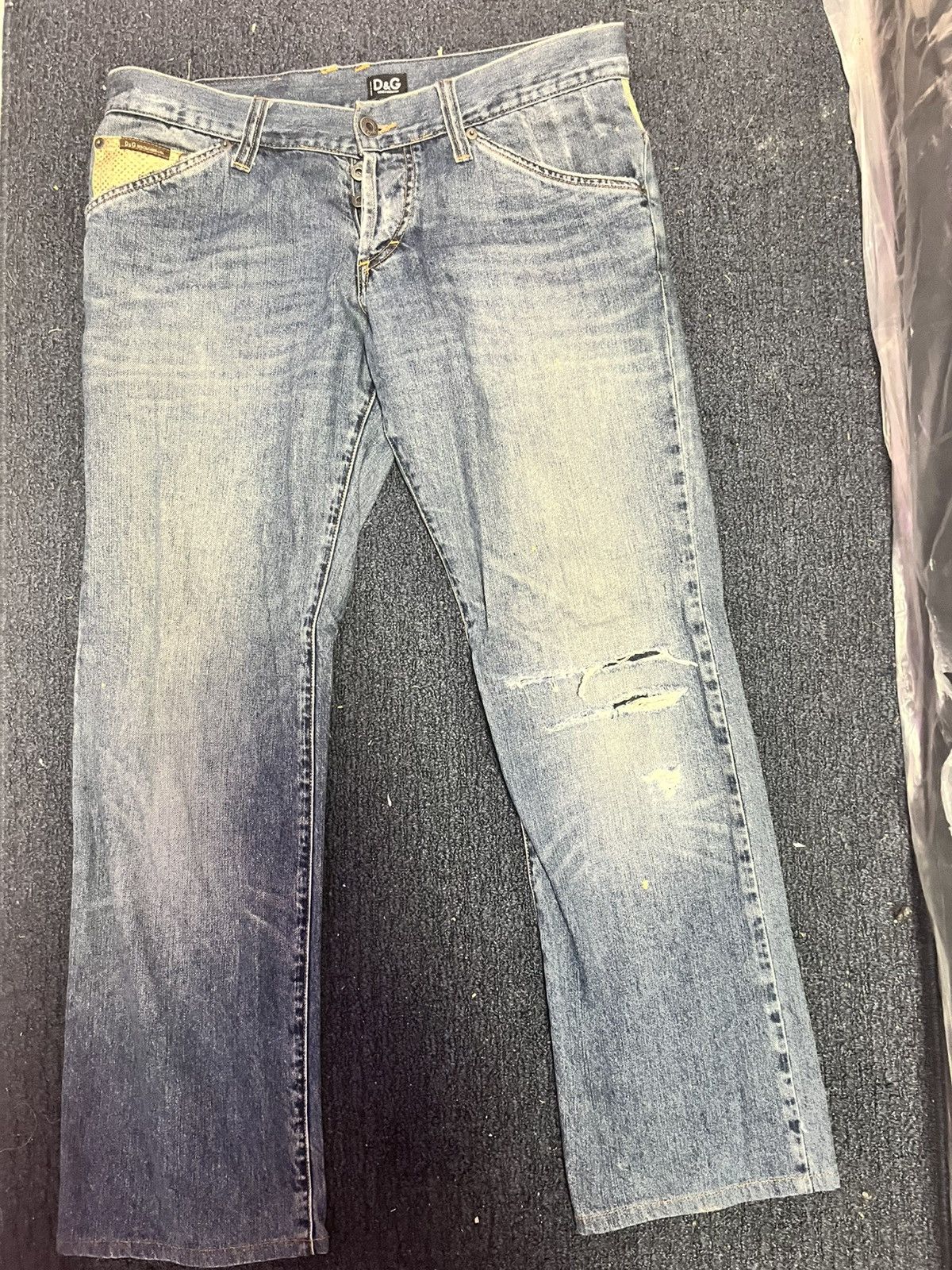 Designer × Dolce & Gabbana Dolce and Gabbana Distressed denim Size US 34 / EU 50 - 1 Thumbnail