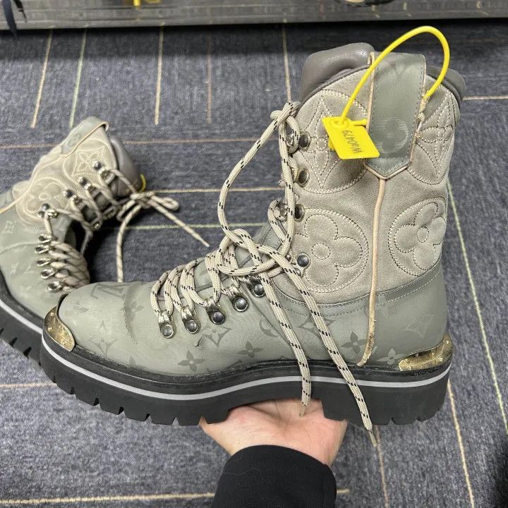 Louis Vuitton Louis Vuitton Color Block Combat Boots for Men -2508 Size US 8 / EU 41 - 7 Thumbnail