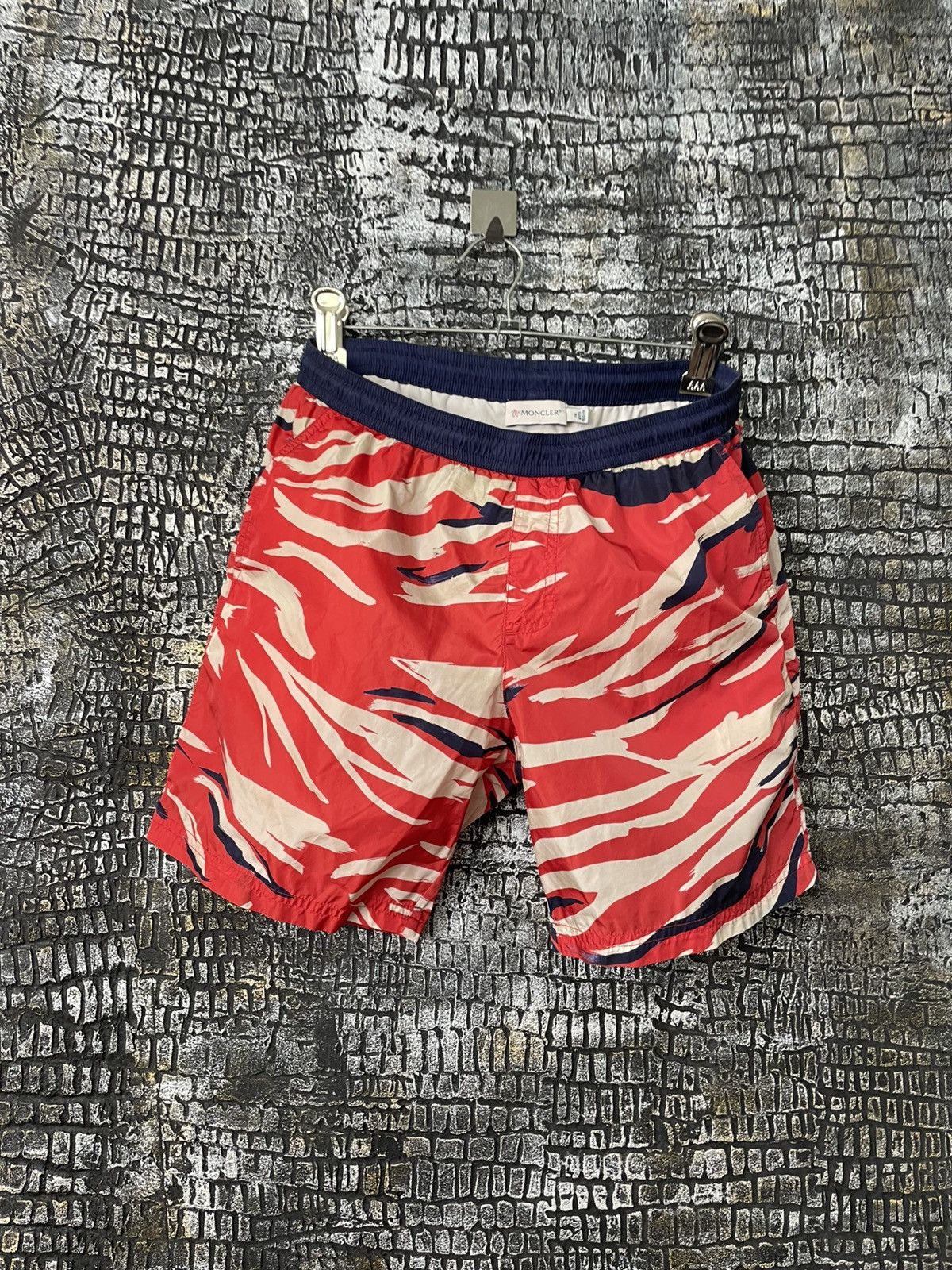 Moncler Moncler nylon short Size US 31 - 4 Thumbnail