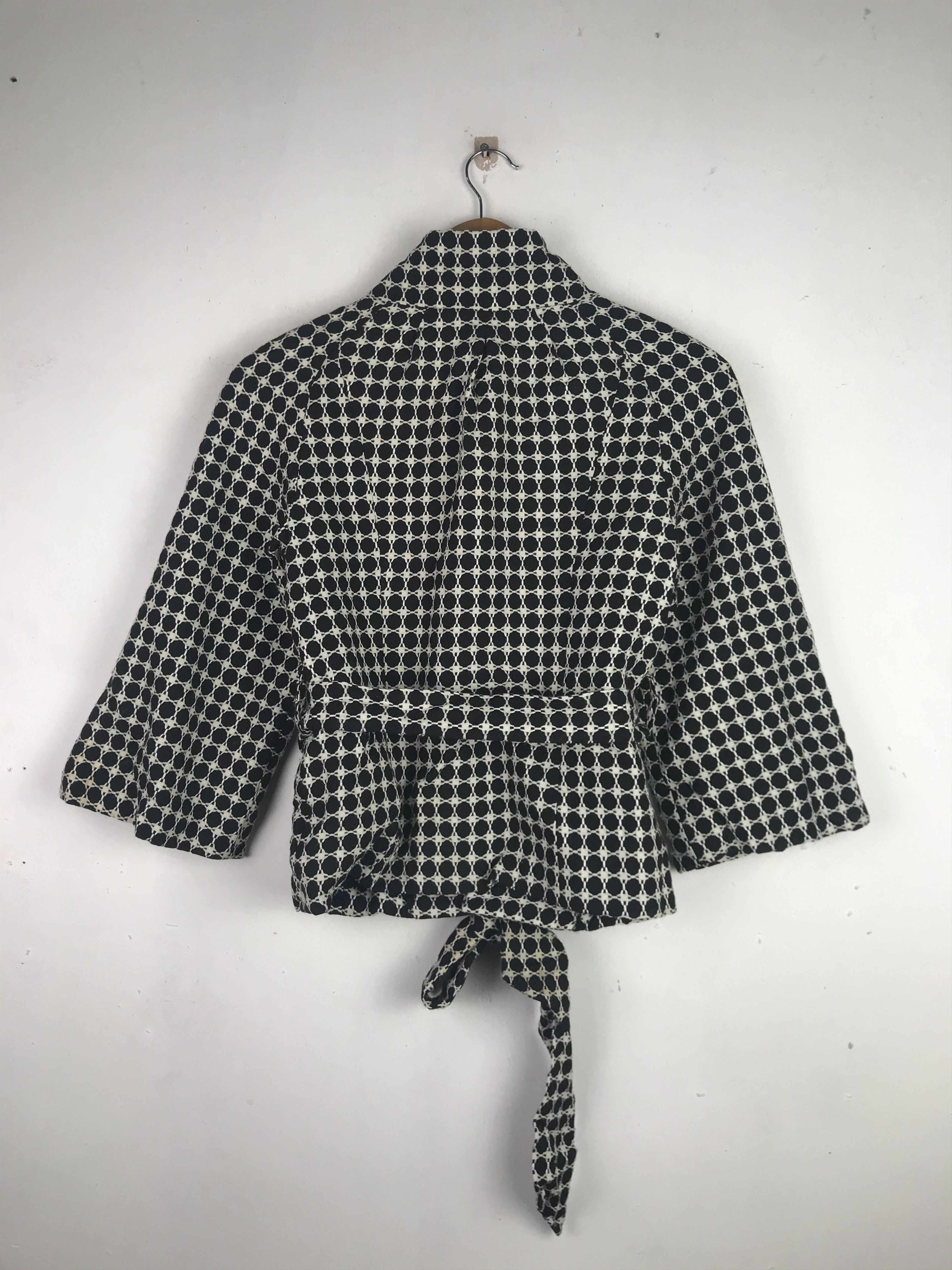 Japanese Brand × Vintage × Yohji Yamamoto Vintage Ined Yohjiyamamoto Rare Design Crop Jacket Size S / US 4 / IT 40 - 2 Thumbnail