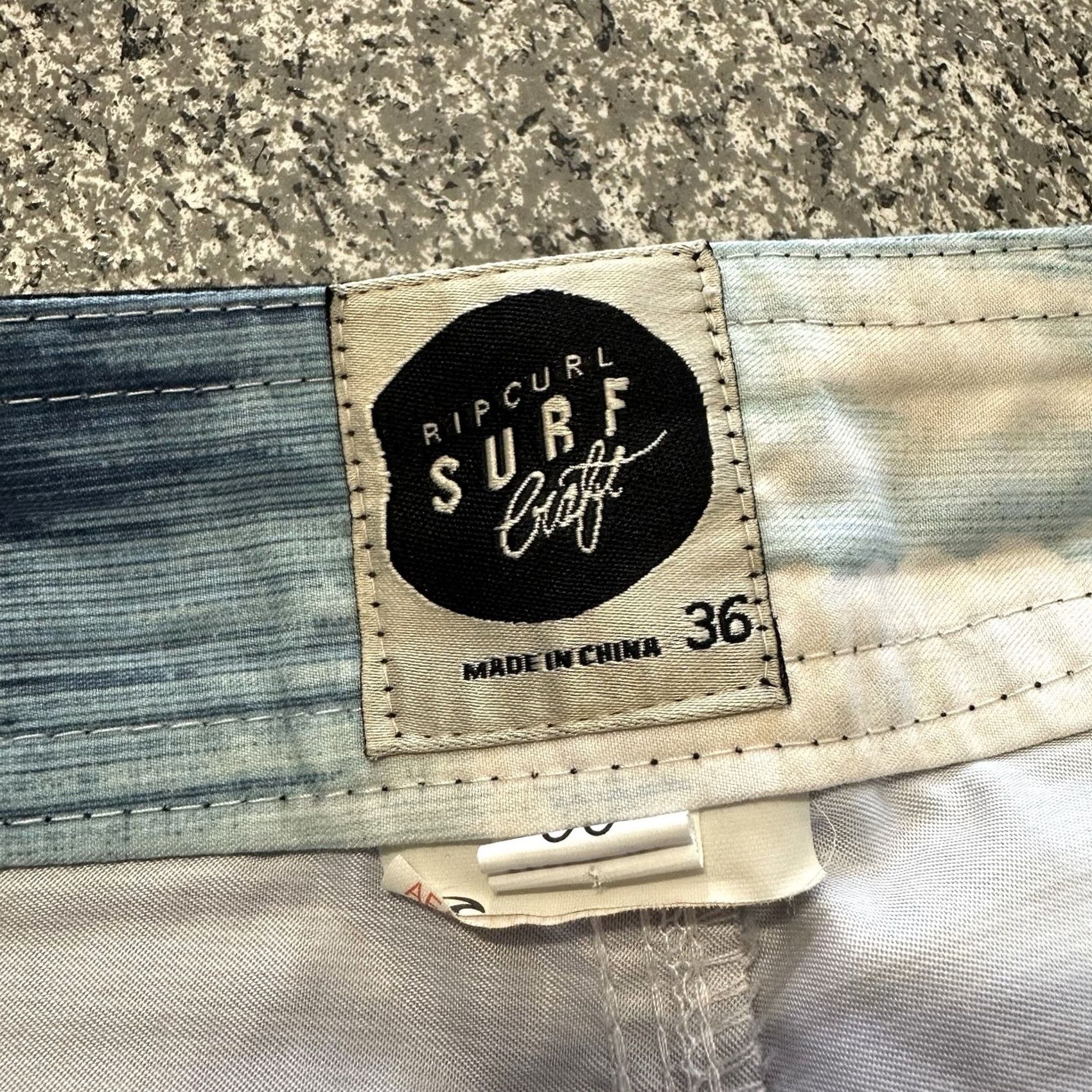 Rip Curl Rip Curl Board Shorts Mens 36 Colorblock Striped Swim Trunks Blue Size US 36 / EU 52 - 6 Thumbnail