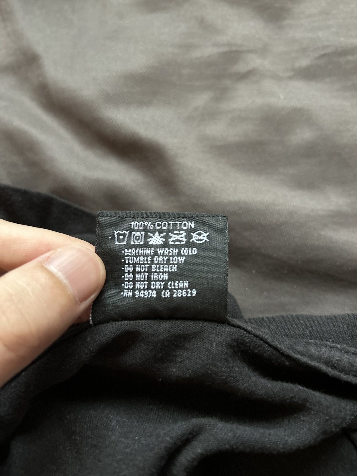Undefeated Black tee Size US M / EU 48-50 / 2 - 4 Thumbnail