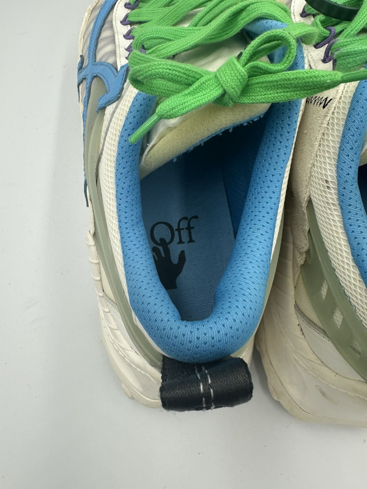 Off-White OFF WHITE ARROW SNEAKERS Size US 13 / EU 46 - 10 Thumbnail