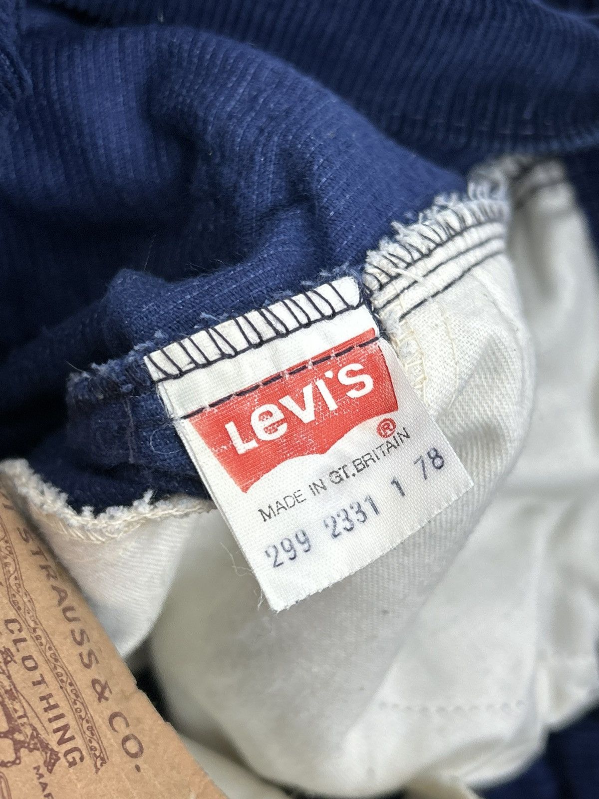 Levi's 70s Vintage Levi's 1979 750 20 19 Corduroy Velvet Pants 27 Size 27" / US 4 / IT 40 - 13 Thumbnail