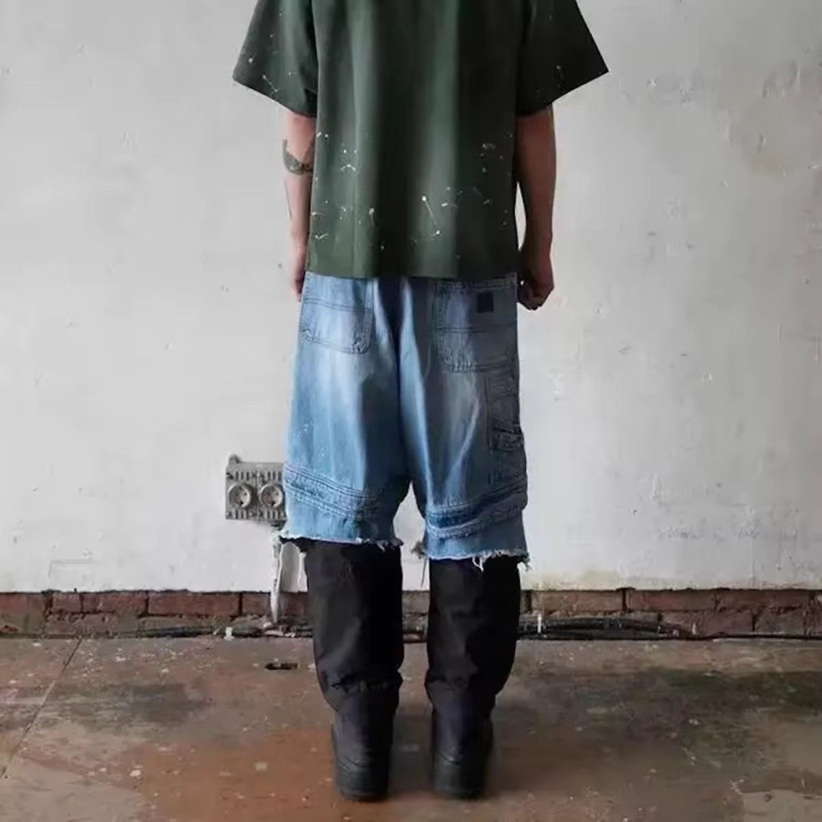 Jean × Vintage Jorts Vintage Washed Distressed Denim Size US 33 - 10 Thumbnail