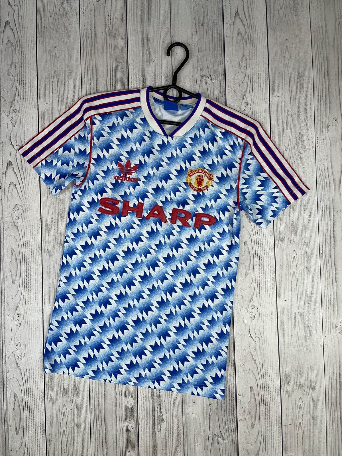 Adidas Vintage adidas Manchester United soccer jersey rare size Xs Size US XS / EU 42 / 0 - 1 Thumbnail