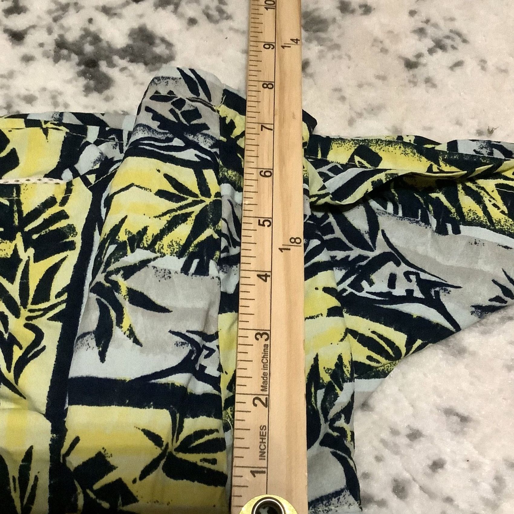 Swims VINTAGE Columbia PFG Swim Shorts Mens S Cargo Shirt? Size US 29 - 8 Thumbnail