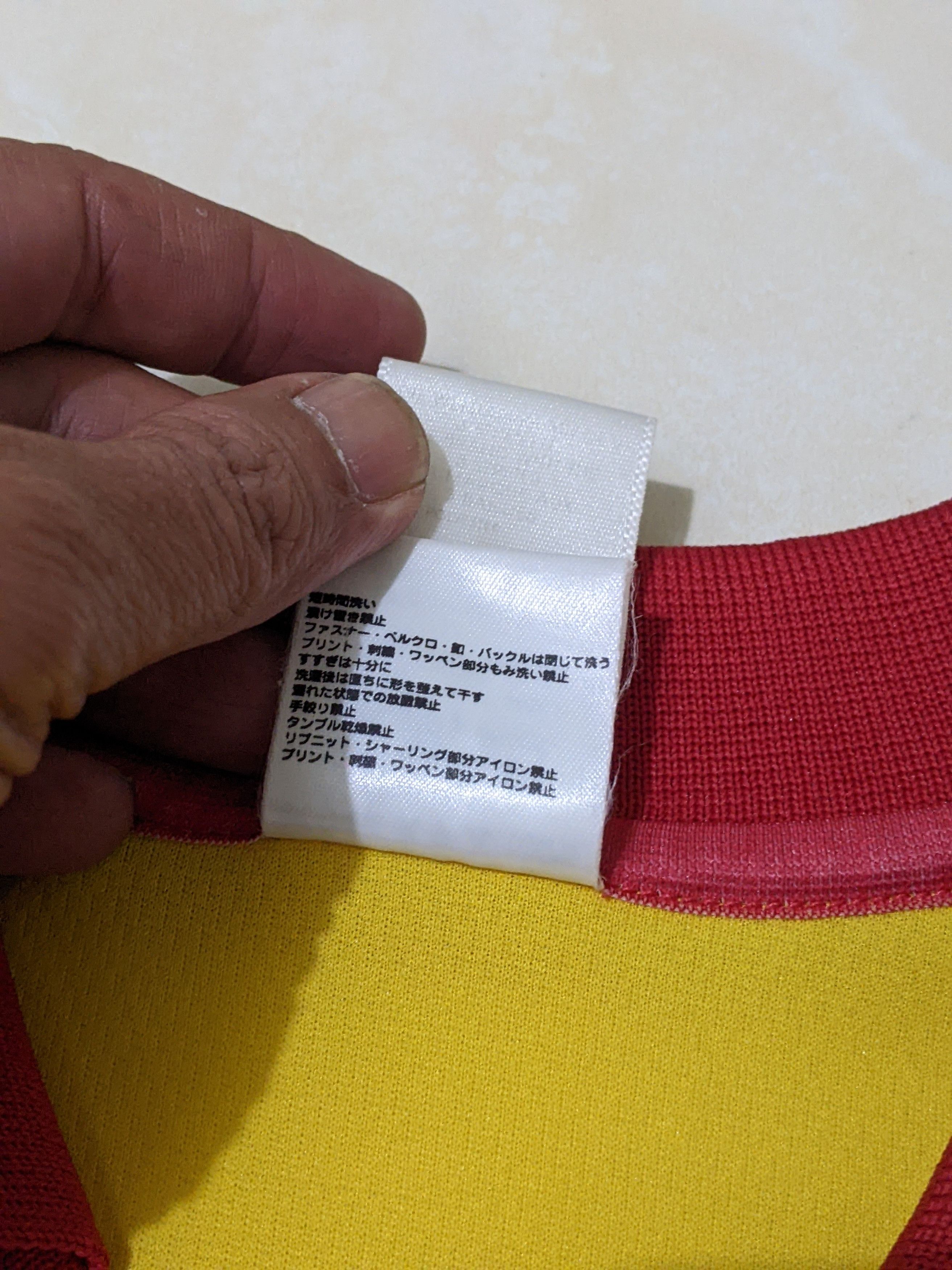 Adidas Rumania euro 2000 home Hagi Jersey football shirt Size US L / EU 52-54 / 3 - 9 Thumbnail