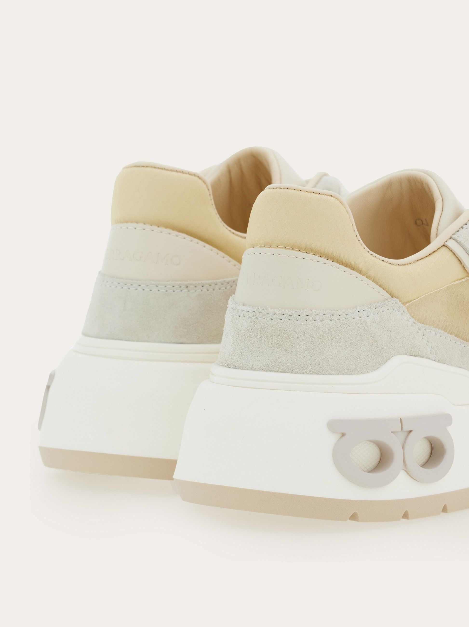 Salvatore Ferragamo o1s1rm0924 Gancini Low-Top Sneakers in Multicolor Size US 9.5 / IT 39.5 - 5 Thumbnail