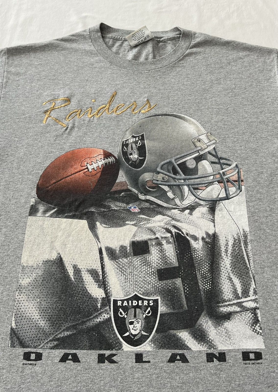 Vintage Vintage 1997 Oakland Raiders LA Los Angeles NFL T-shirt Size US XL / EU 56 / 4 - 3 Thumbnail