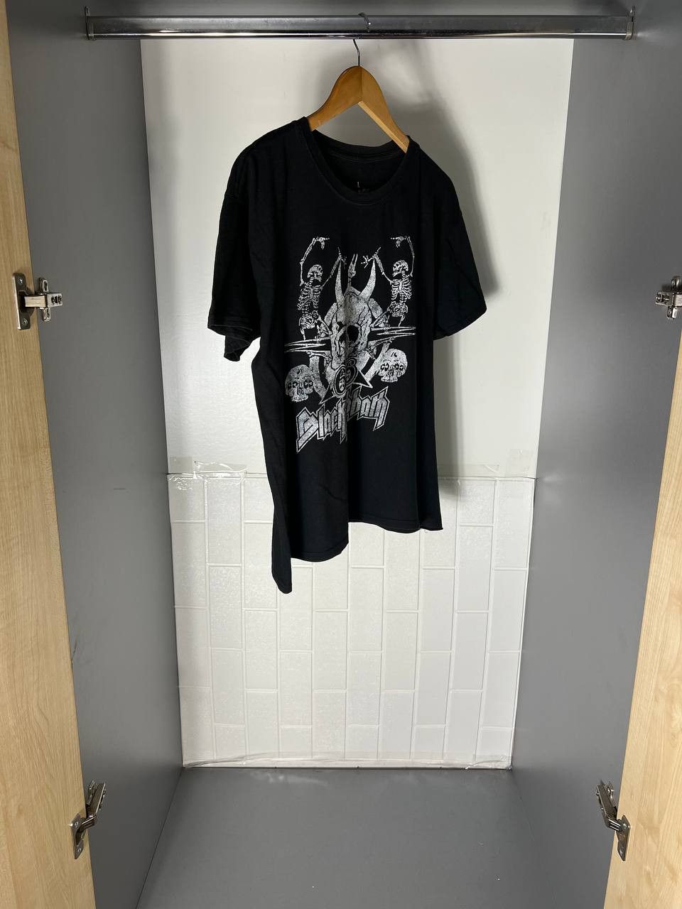 Band Tees VINTAGE BLACK SABBATH TOUR ROCK T-SHIRT METAL PUNK Y2K 90s Size US L / EU 52-54 / 3 - 6 Thumbnail