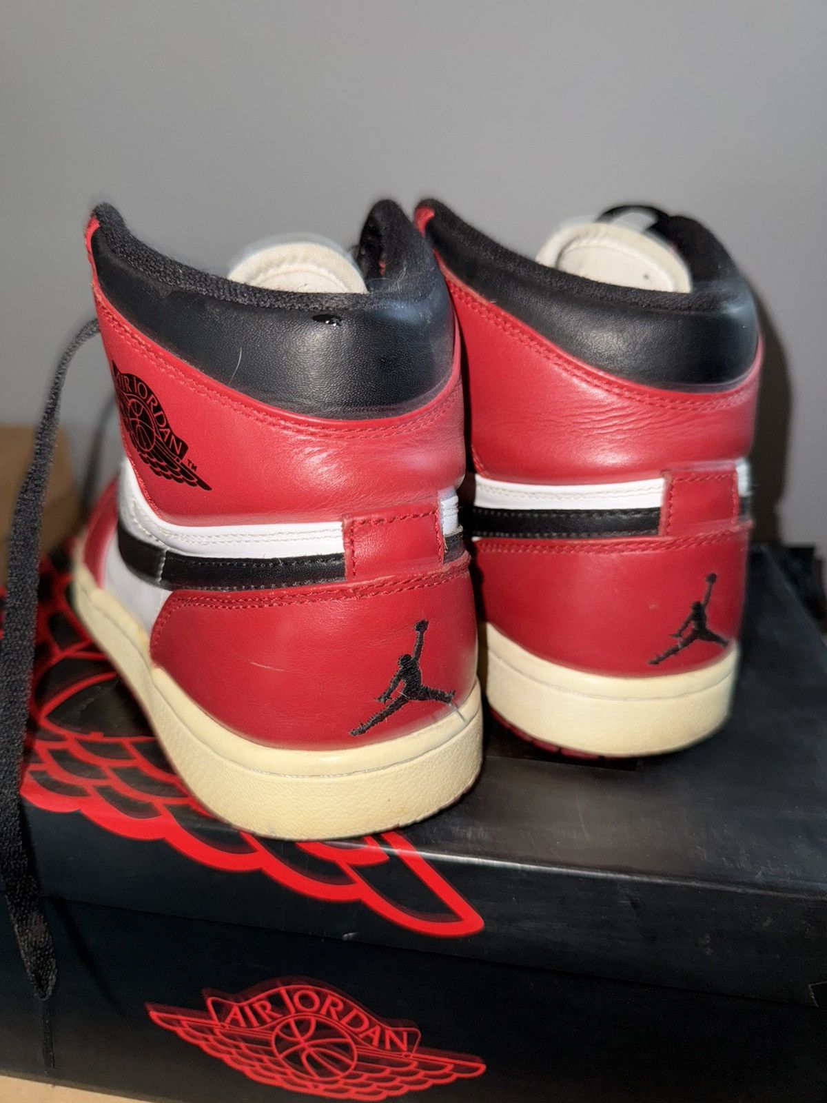 Jordan Brand × Nike 2013 Chicago 1s size 9 Size US 9 / EU 42 - 3 Thumbnail