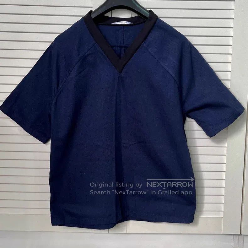 Givenchy Givenchy Plus Size Short Sleeve Size US XS / EU 42 / 0 - 1 Thumbnail