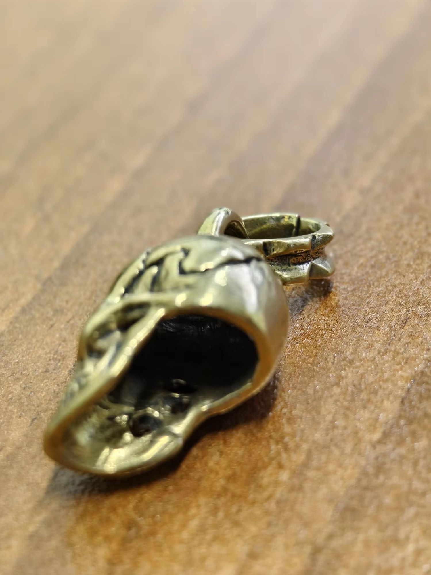 Other Skull Pendant Brass EDC Gift Accessories Keychain Keyring Size ONE SIZE - 5 Thumbnail