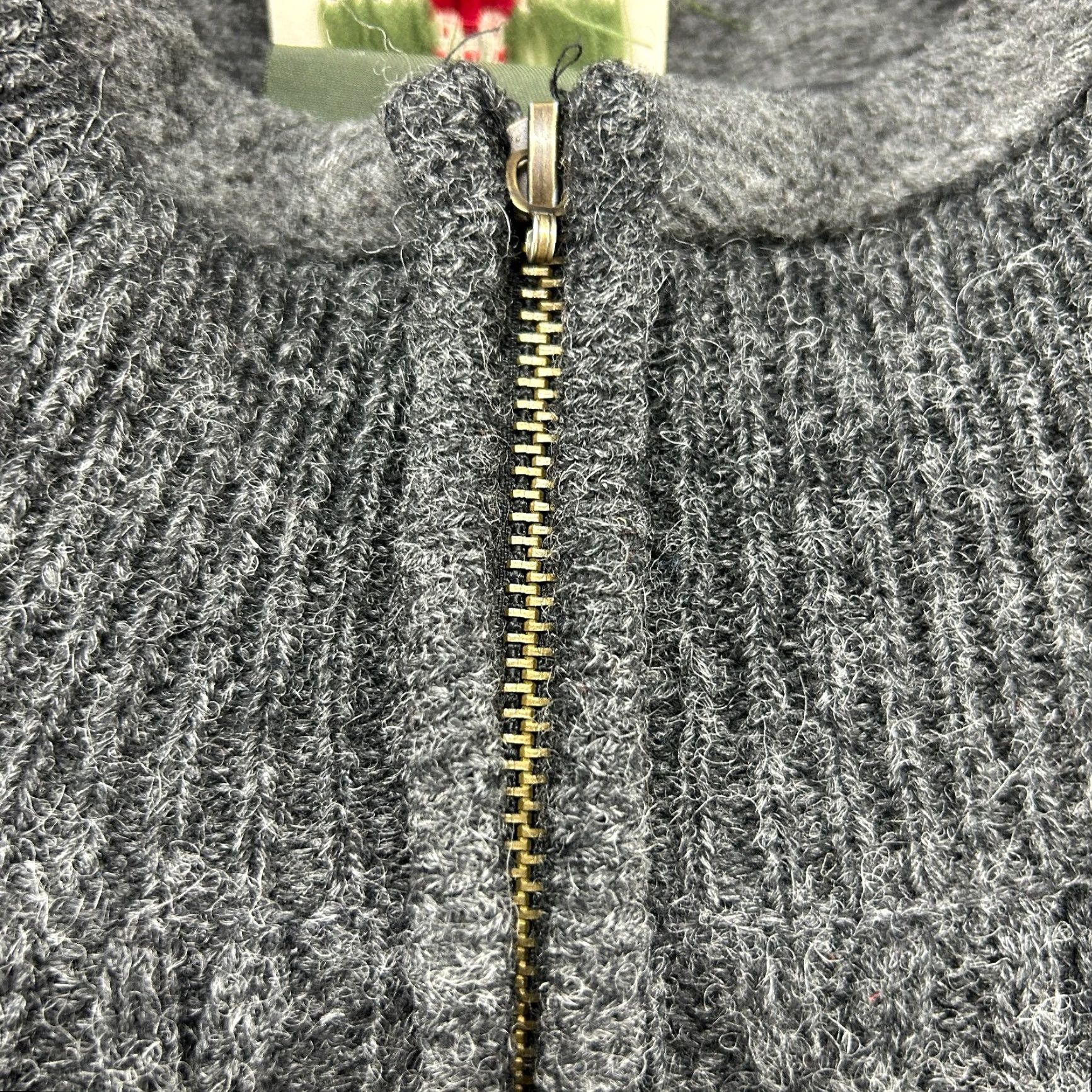 Vintage Carraig Donn Sweater Mens L Grey Full Zip Cable Knit Fisherman Knit Wool Crew Neck Pullover 1/4 Zip Casual Winter Fall Spring Vintage No? Size US L / EU 52-54 / 3 - 4 Thumbnail