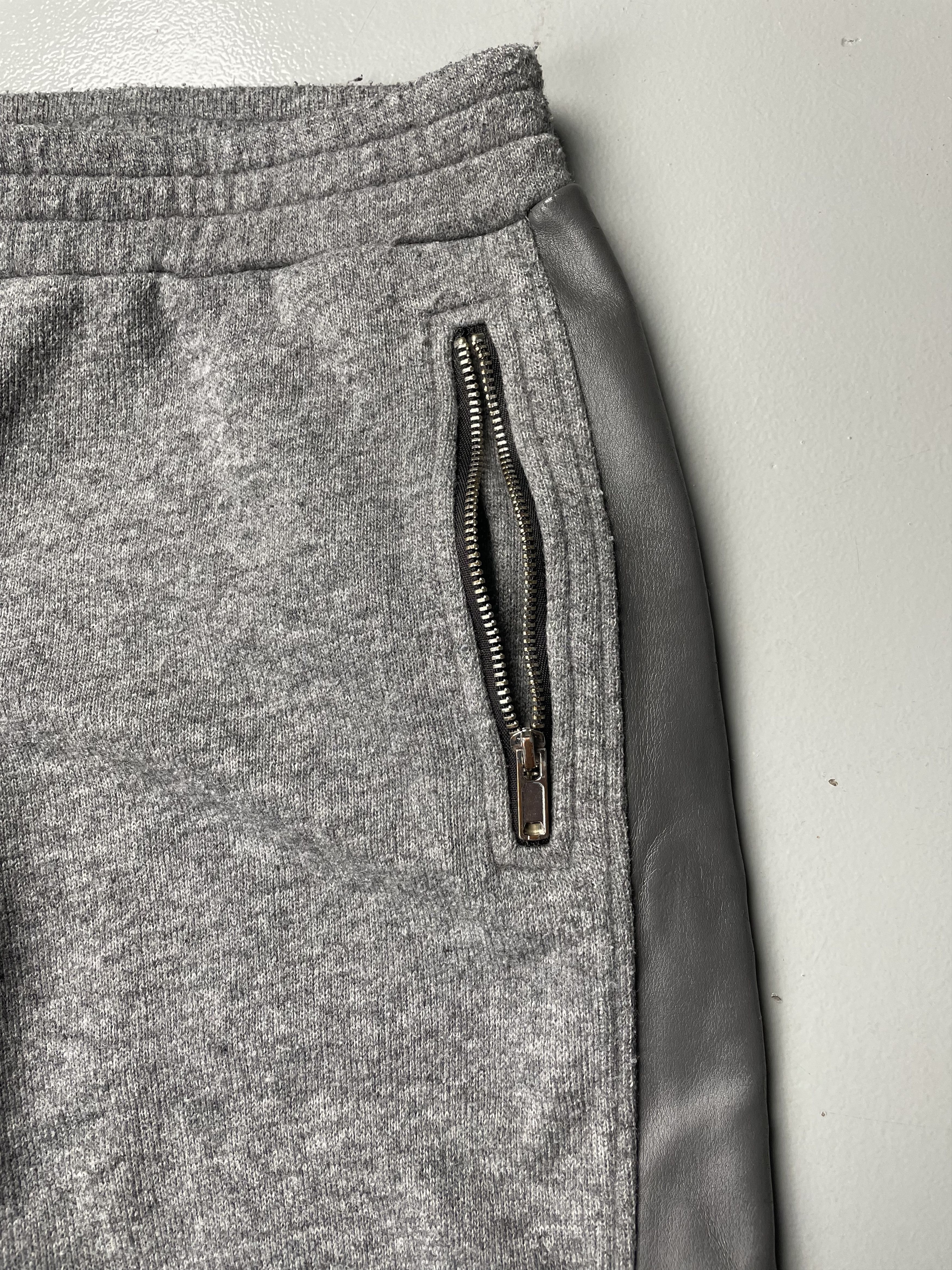 Gosha Rubchinskiy Gosha Rubchinskiy A/W 2017 wool sweatpants (grey) Size US 31 - 5 Thumbnail