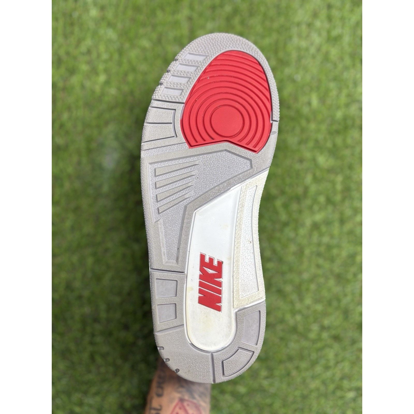 Jordan Brand Air Jordan 3 Retro Mid ' Fire Red ' | EXCELLENT CONDITION! Size US 8 / EU 41 - 8 Thumbnail