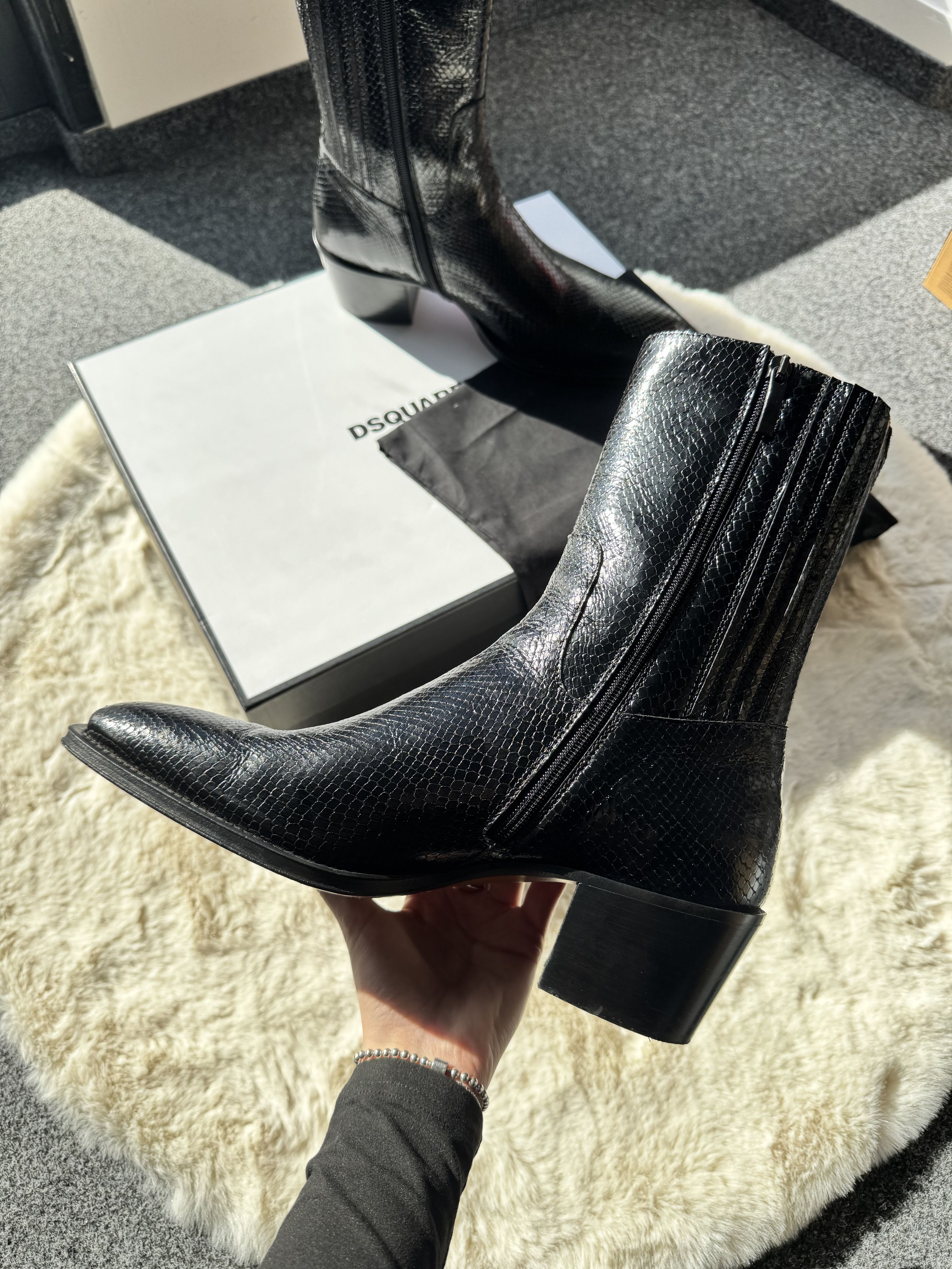 Dsquared2 Dsquared2 43 black ankle boots cowboy boots Size US 10 / IT 40 - 2 Thumbnail