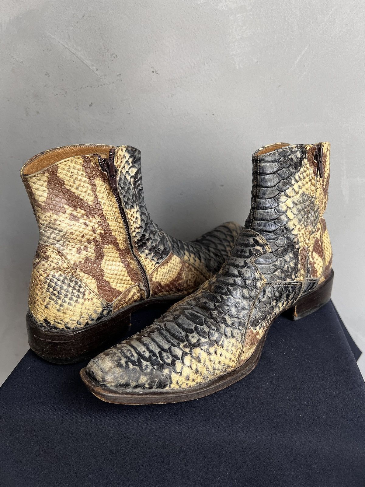 If Six Was Nine Snake Print Leather Ankle Boots Hedi slimane Statement Pair Size US 7.5 / EU 40-41 - 11 Thumbnail