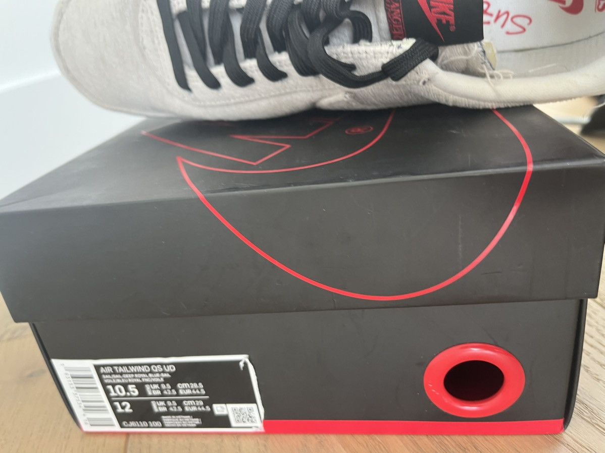 Nike Nike Stranger Things Size US 10.5 / EU 43-44 - 6 Thumbnail