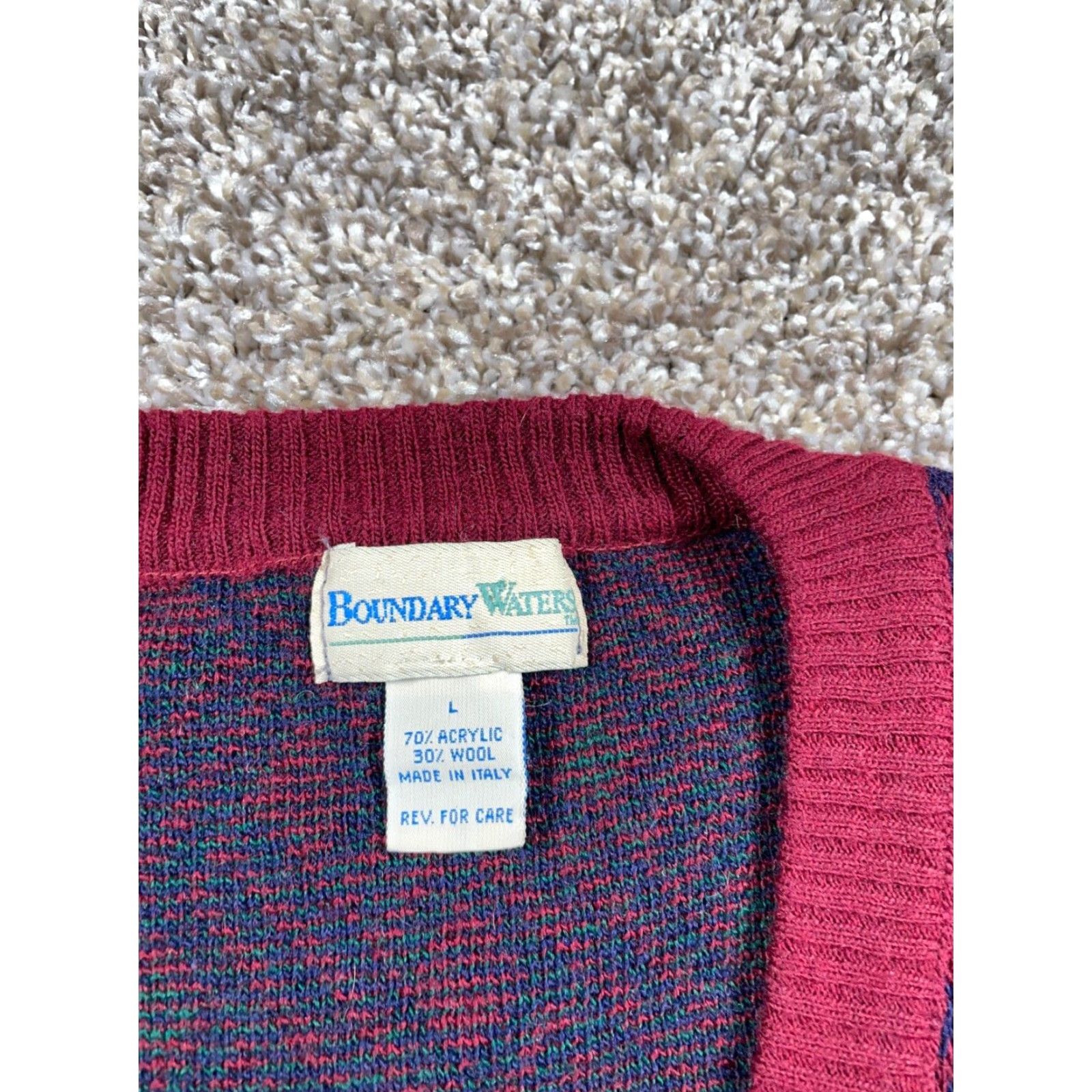 Vintage VINTAGE Sweater Diamond Pattern V-Neck Pullover Adult Large Red Knit Wool-Acrylic Blend Men’s 80s Retro Clothing Size US L / EU 52-54 / 3 - 4 Thumbnail